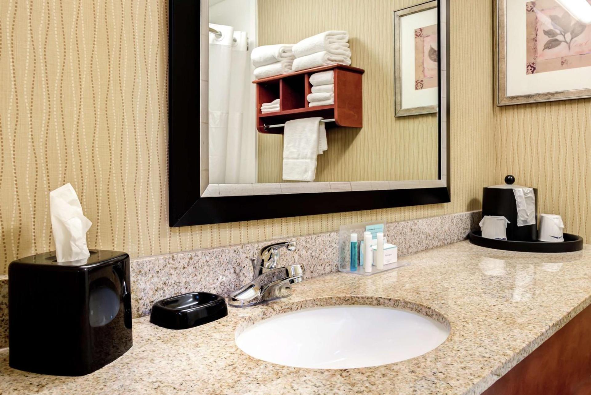 Hampton Inn St. Joseph photo 17