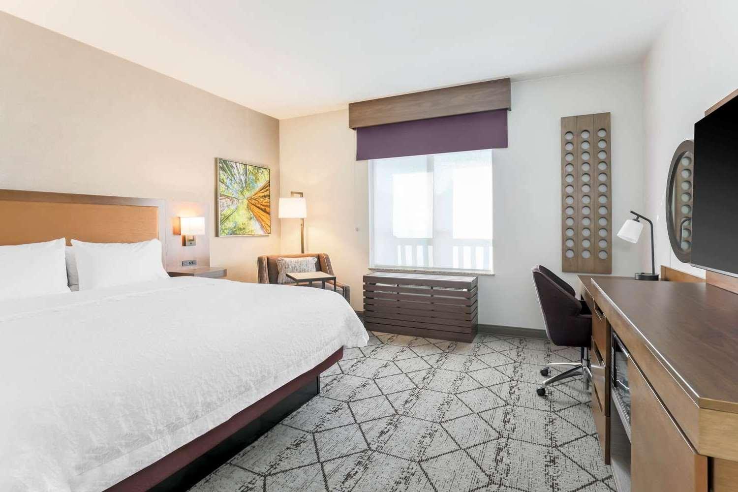 Hampton Inn & Suites Windsor-Sonoma Wine Country photo 23
