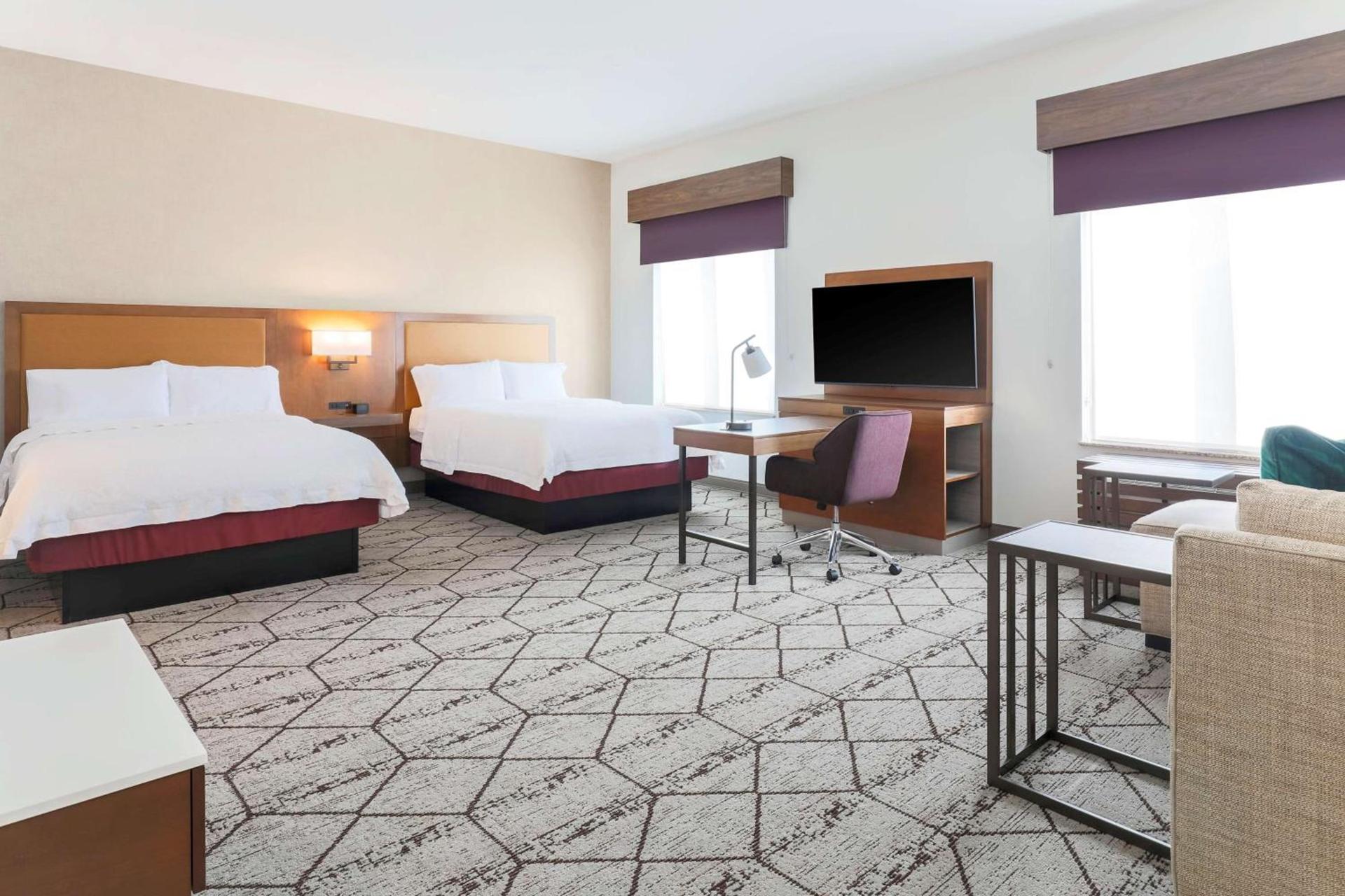Hampton Inn & Suites Windsor-Sonoma Wine Country photo 32