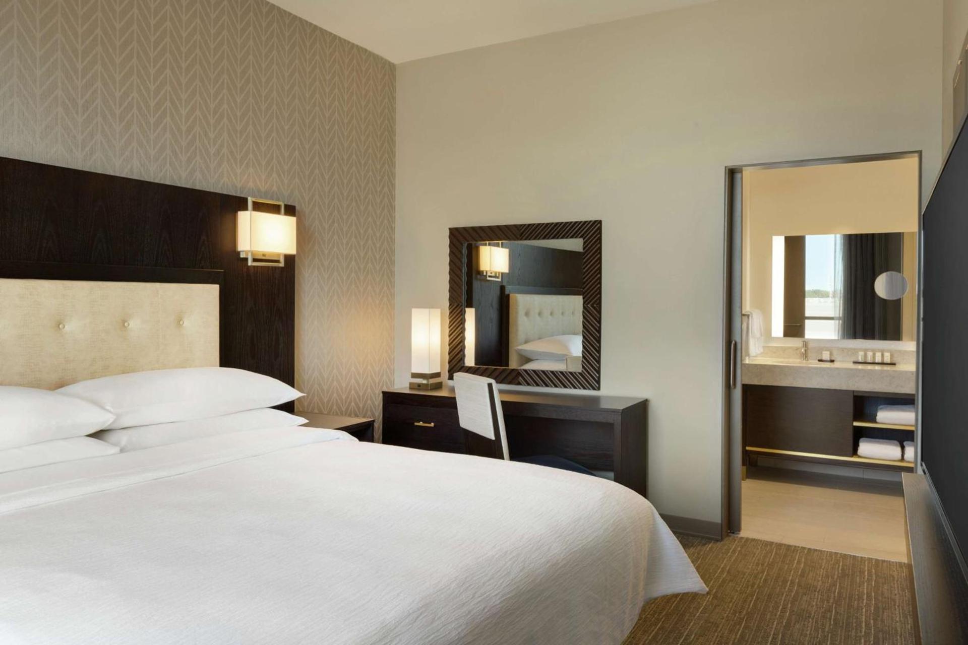 Embassy Suites By Hilton Syracuse Destiny USA photo 23
