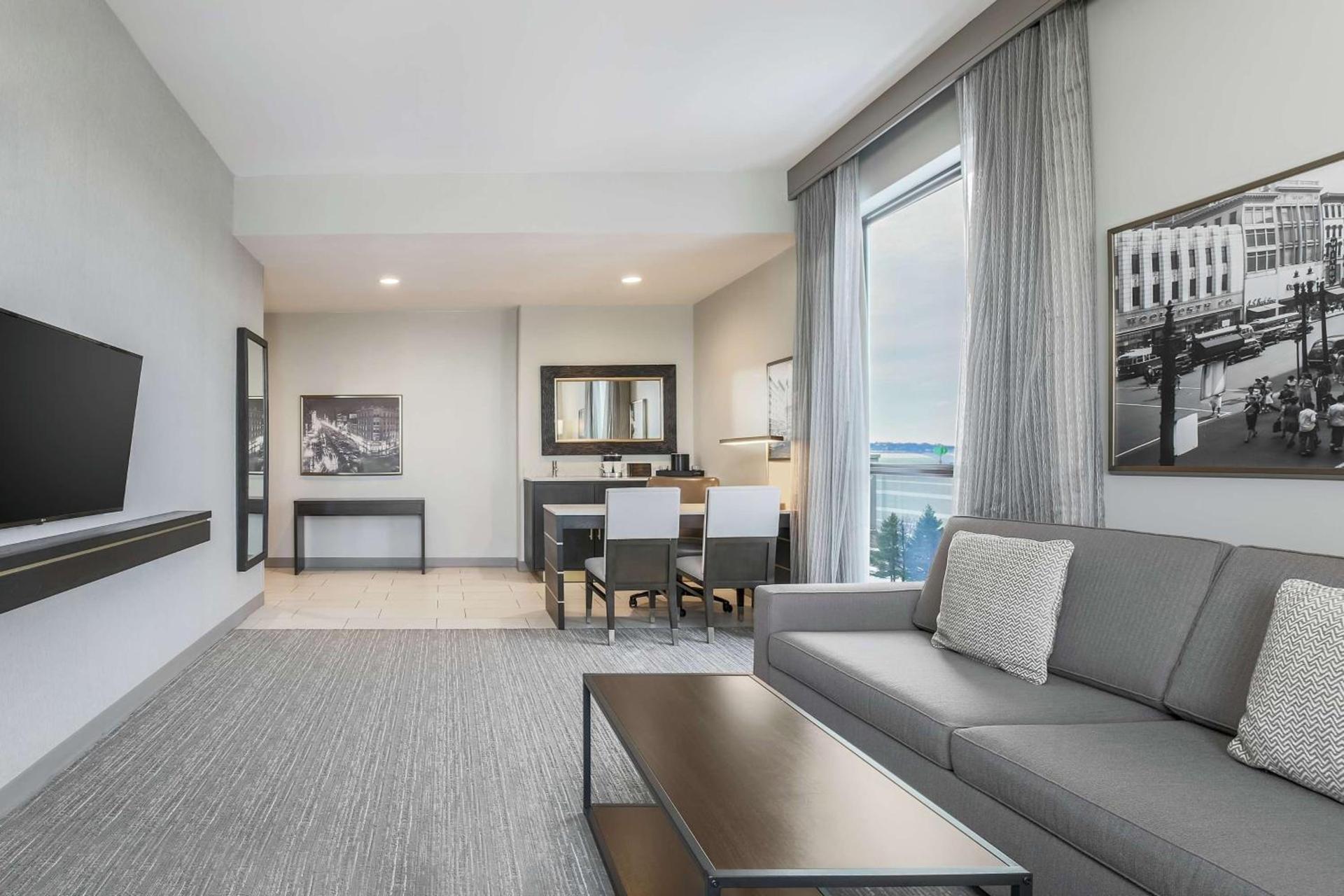 Embassy Suites By Hilton Syracuse Destiny USA photo 33