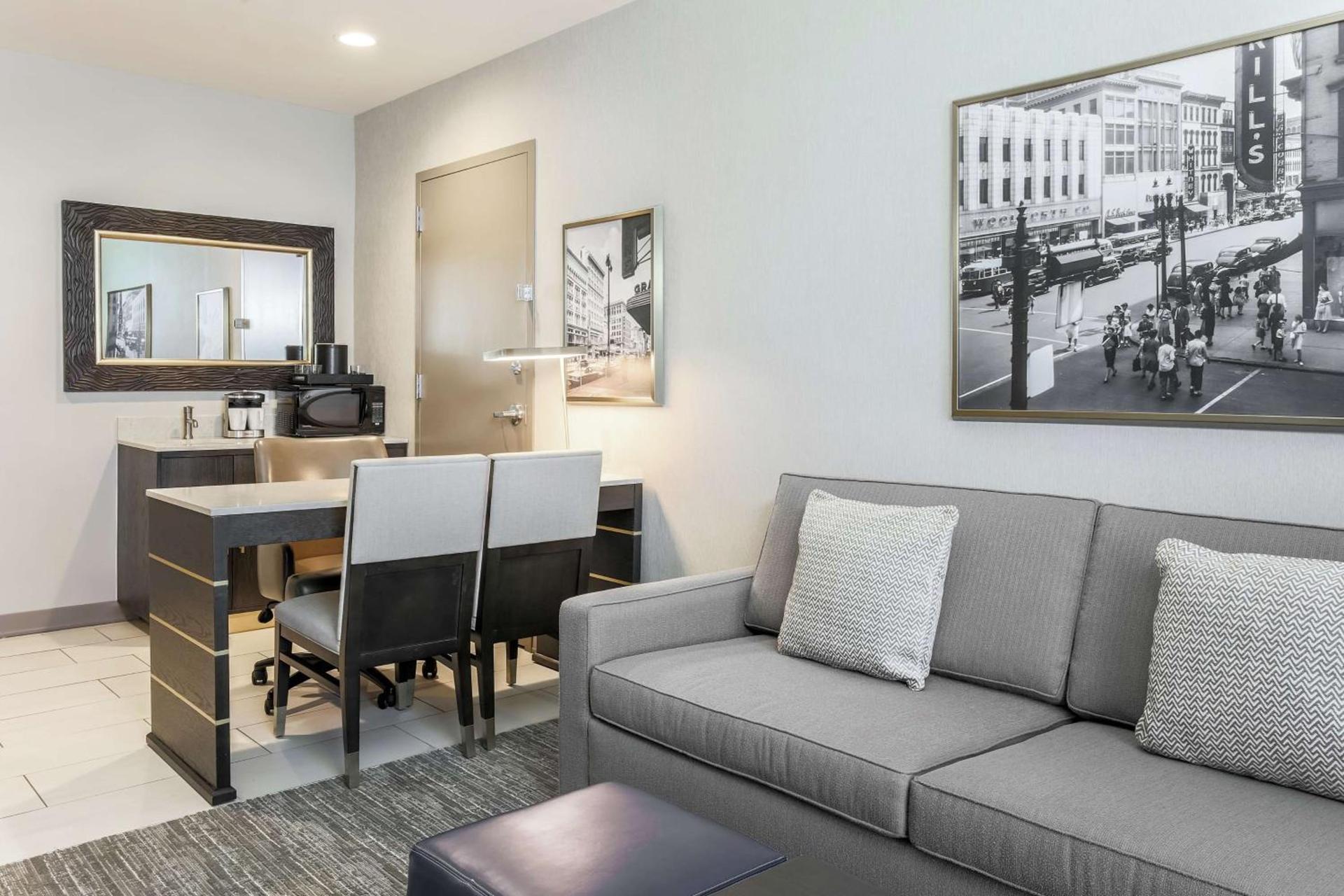 Embassy Suites By Hilton Syracuse Destiny USA photo 30