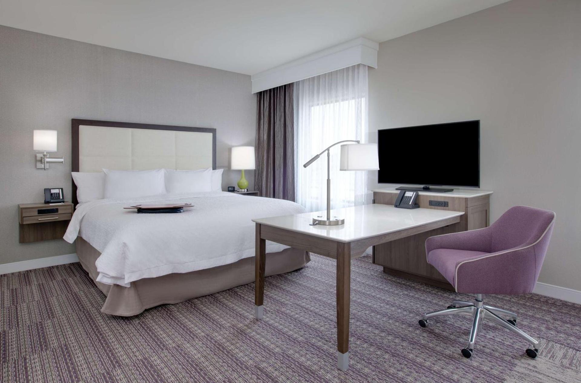 Hampton Inn & Suites Tyler-South photo 11