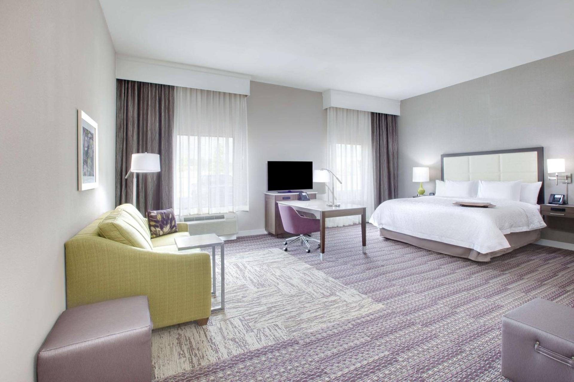 Hampton Inn & Suites Tyler-South photo 17