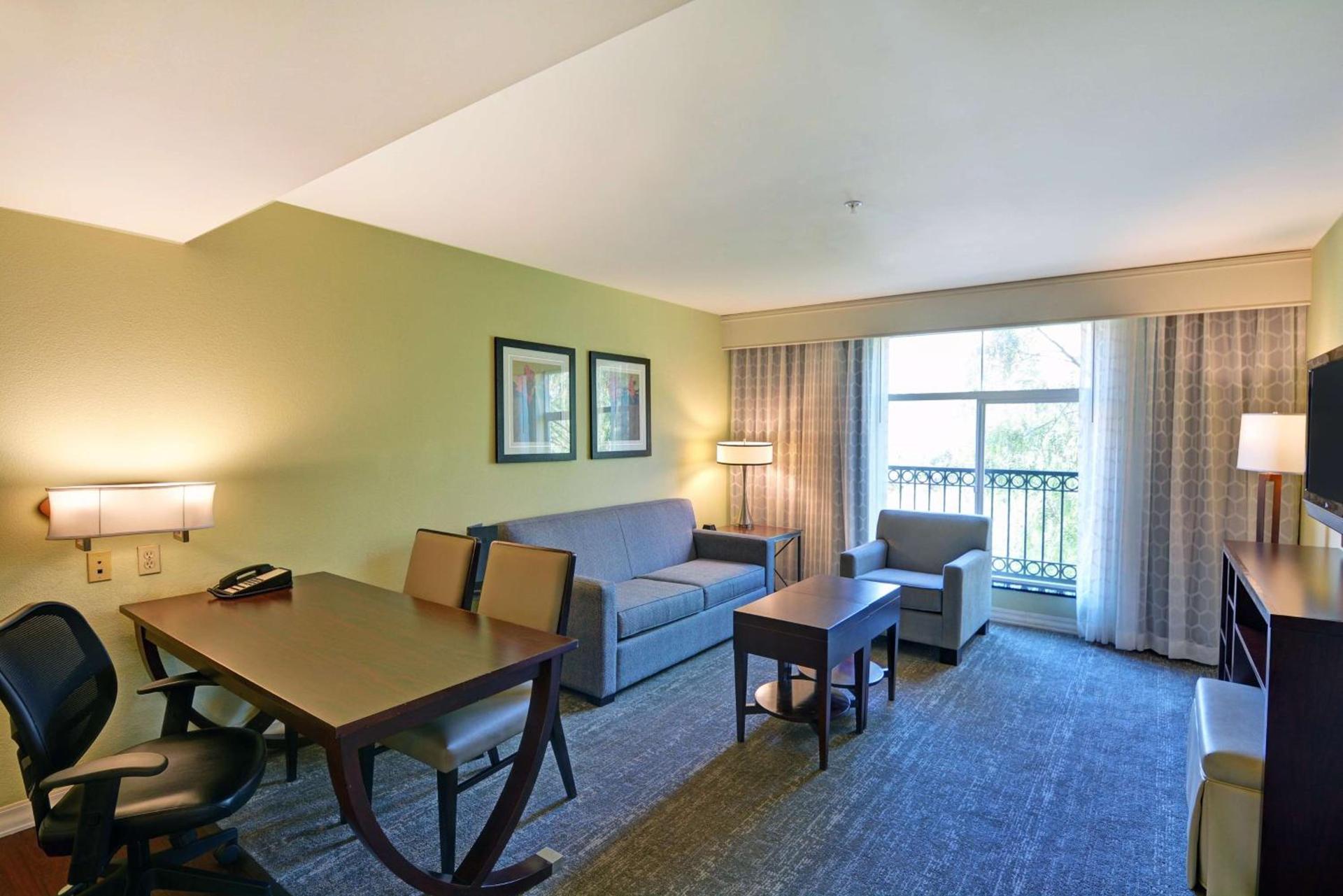 Embassy Suites Valencia photo 20