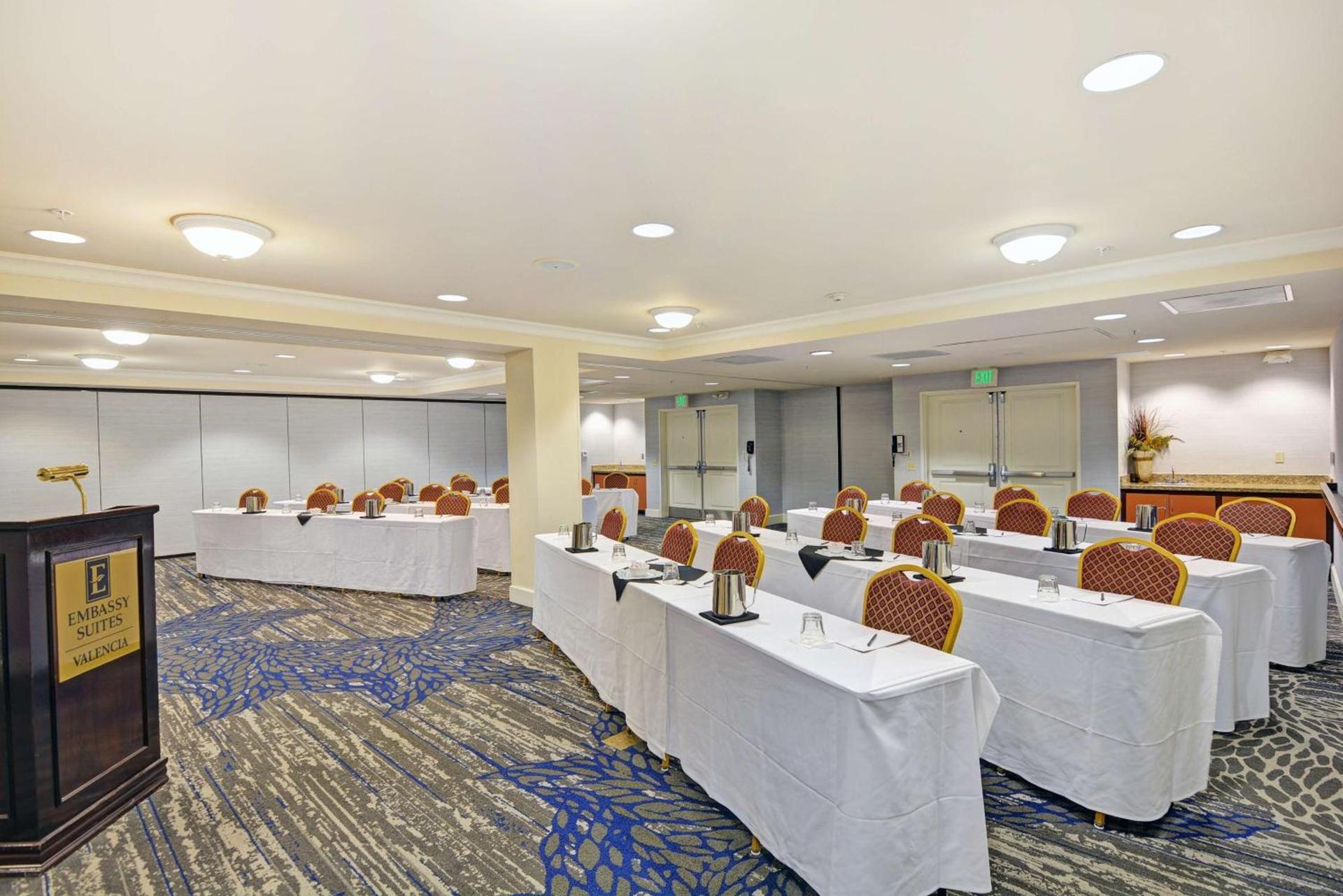 Embassy Suites Valencia photo 27