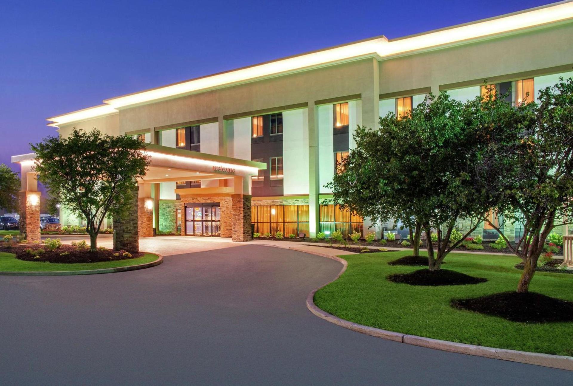 Hampton Inn Merrillville photo 1