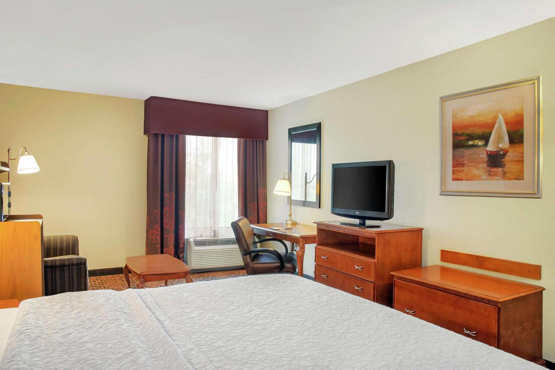 Hampton Inn Merrillville photo 23