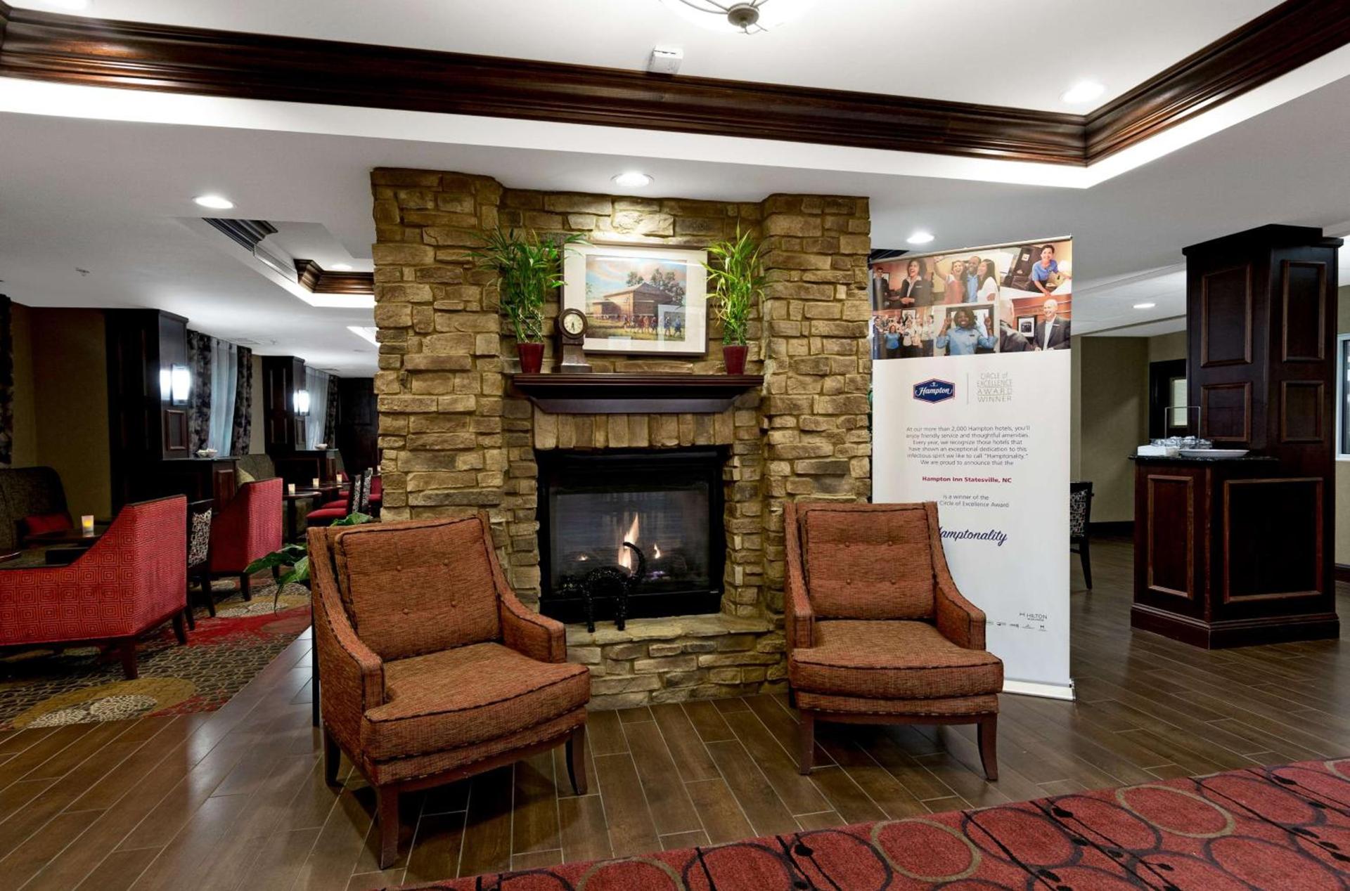 Hampton Inn Statesville photo 12