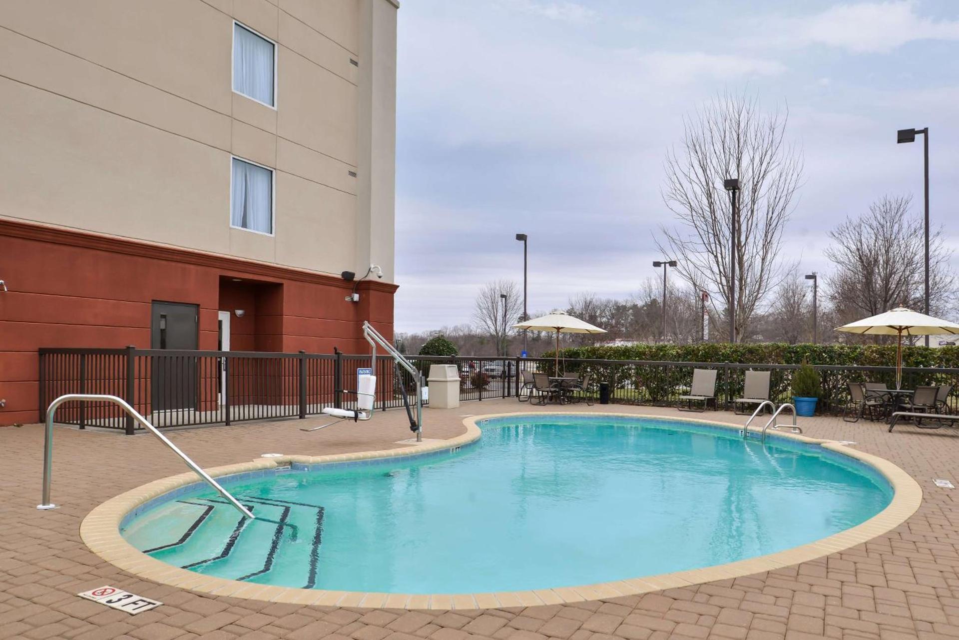 Hampton Inn Statesville photo 16