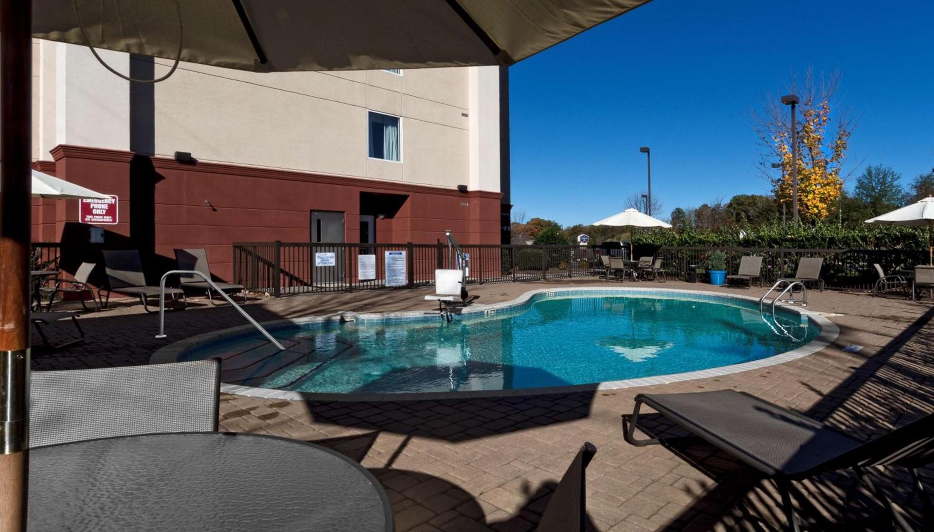 Hampton Inn Statesville photo 17