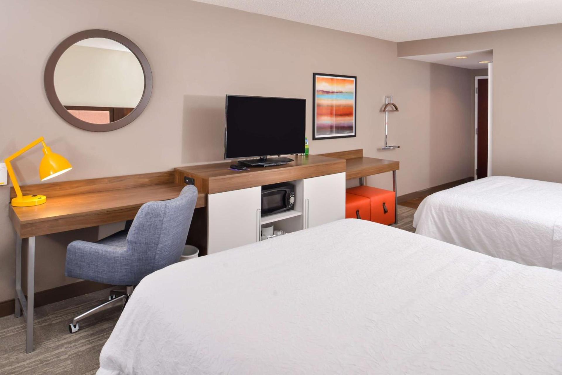 Hampton Inn Statesville photo 41