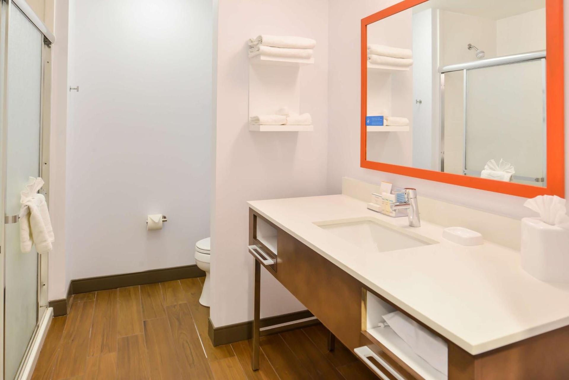 Hampton Inn Statesville photo 45