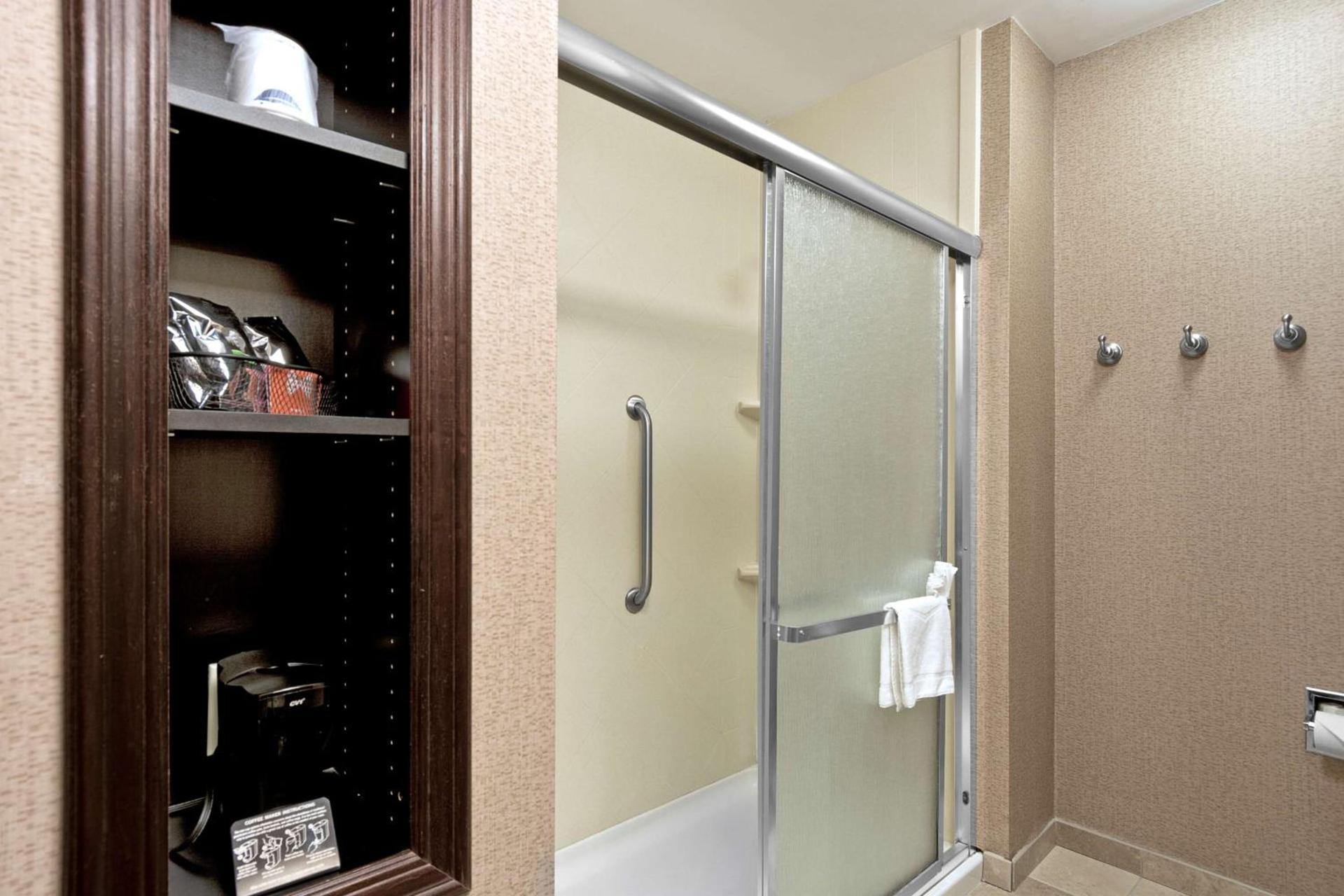Hampton Inn Statesville photo 65