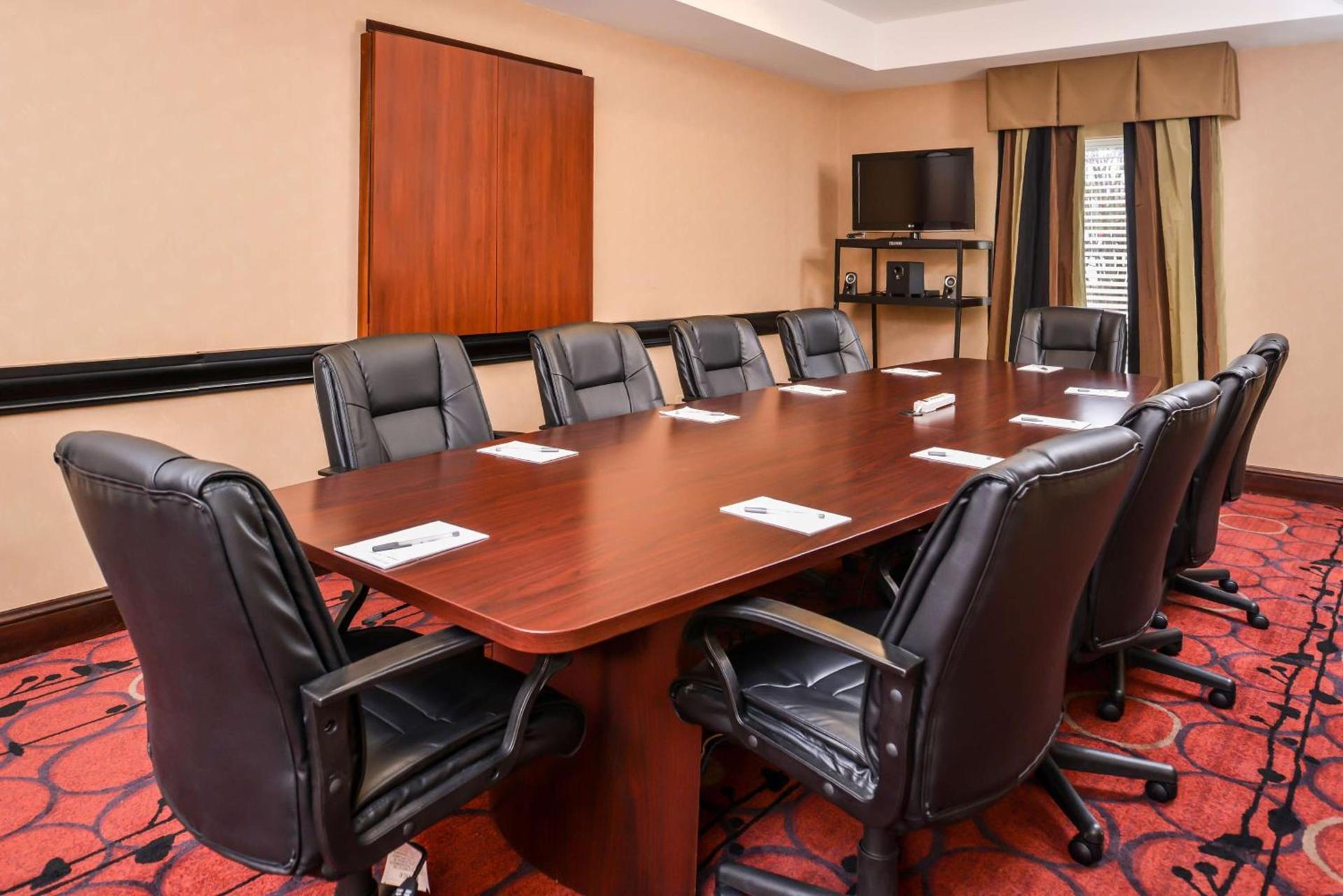 Hampton Inn Statesville photo 67