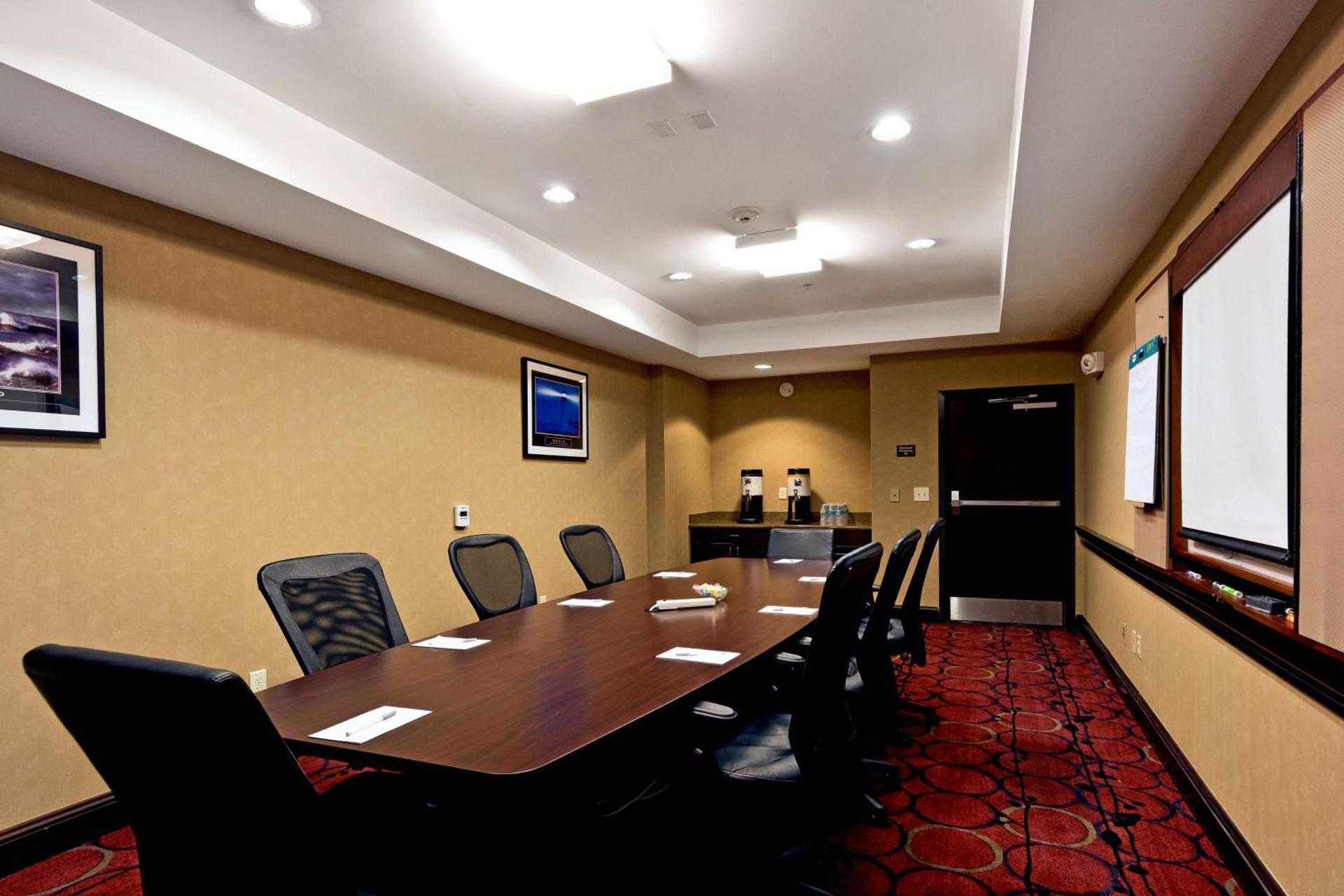 Hampton Inn Statesville photo 69