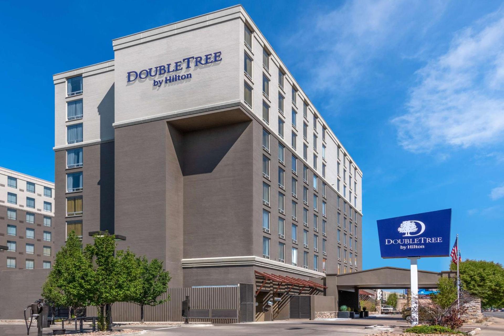 DoubleTree by Hilton Denver Cherry Creek, CO photo 1
