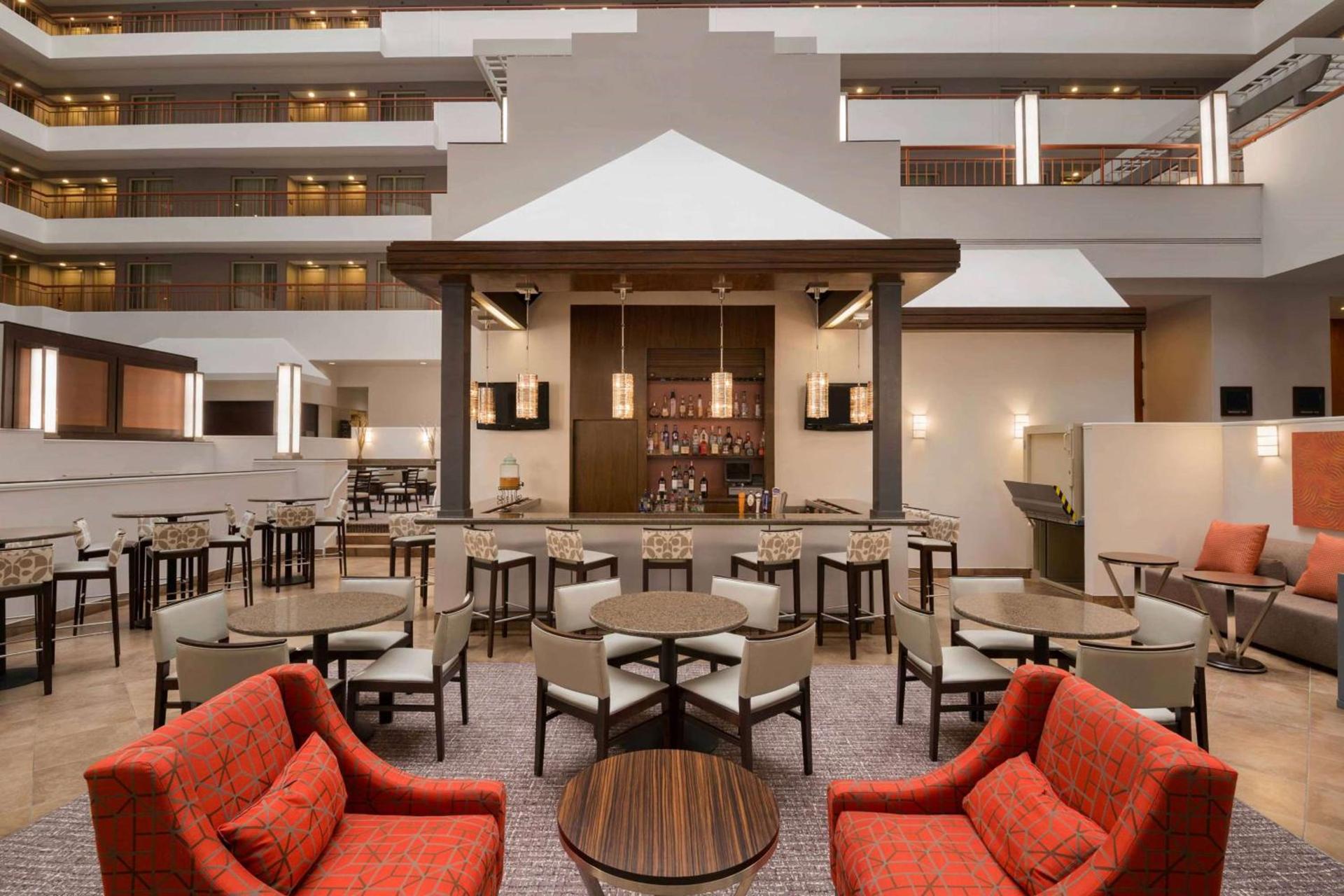 Embassy Suites by Hilton Baltimore at BWI Airport photo 14