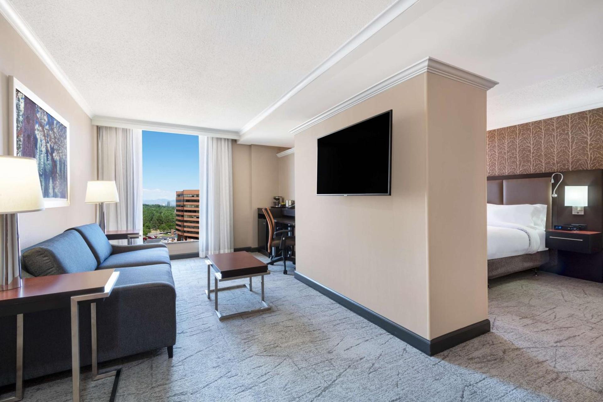 DoubleTree by Hilton Denver Cherry Creek, CO photo 32
