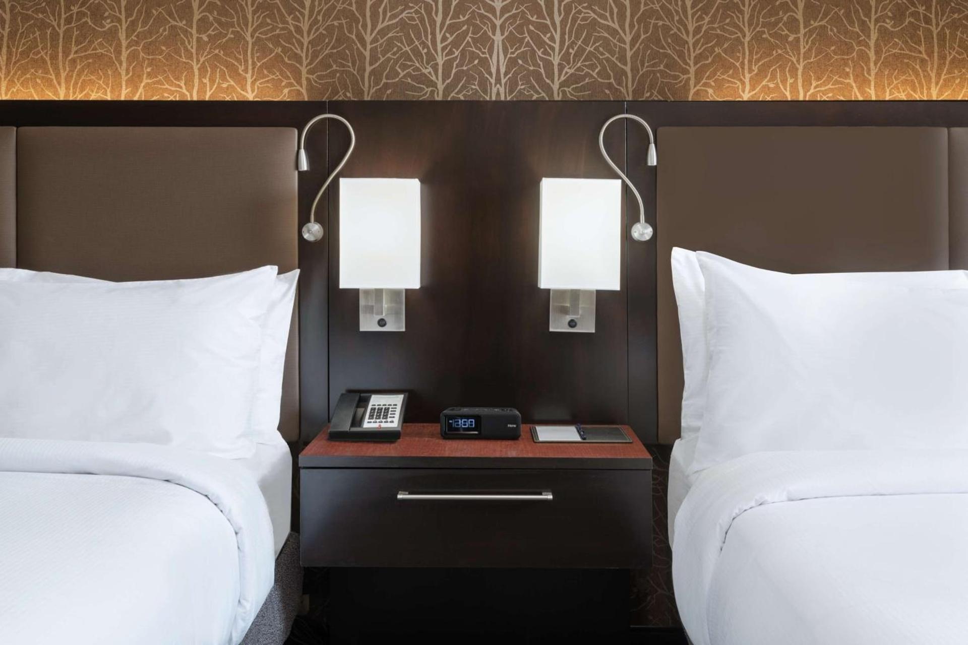 DoubleTree by Hilton Denver Cherry Creek, CO photo 37
