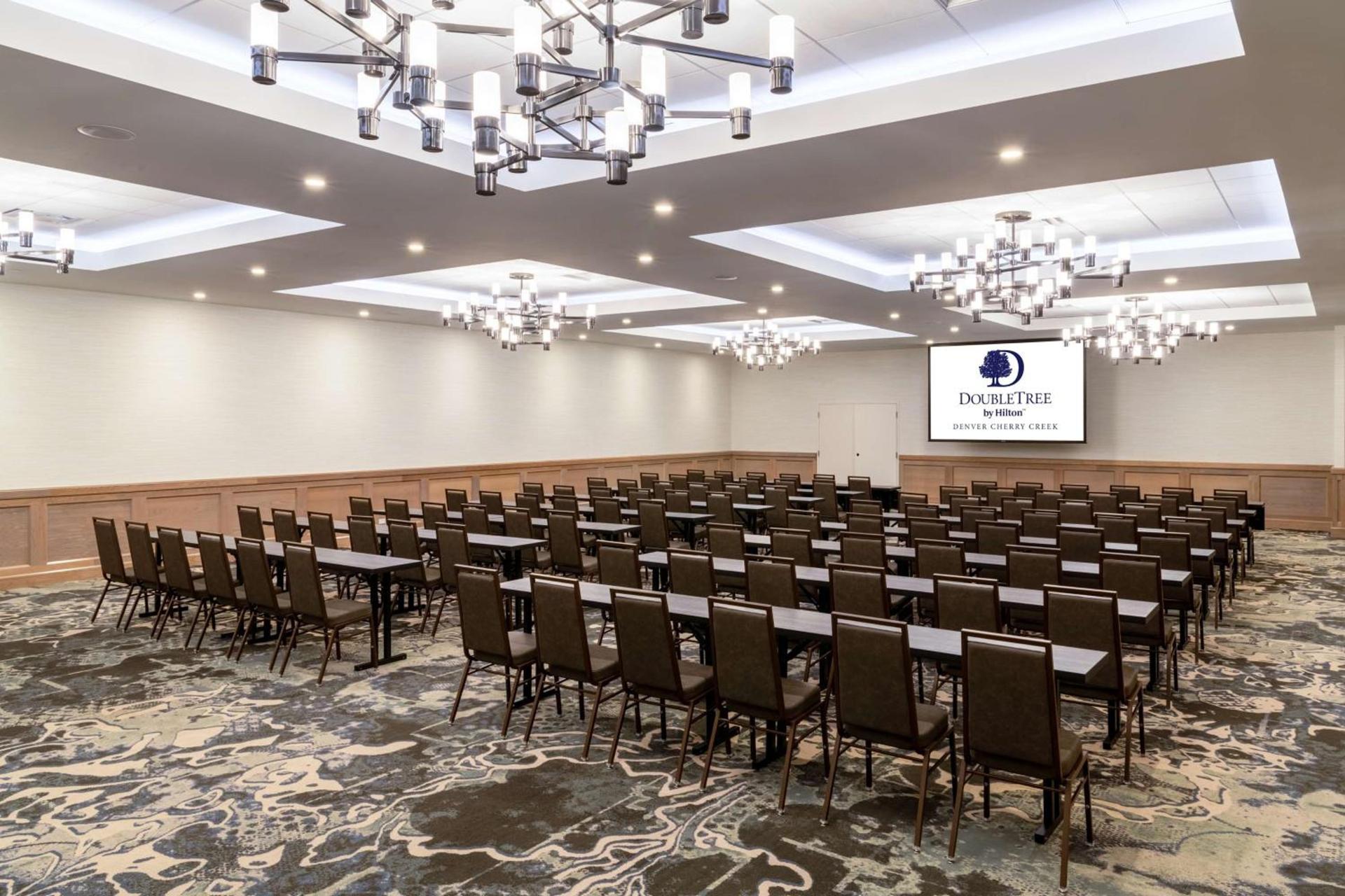 DoubleTree by Hilton Denver Cherry Creek, CO photo 43