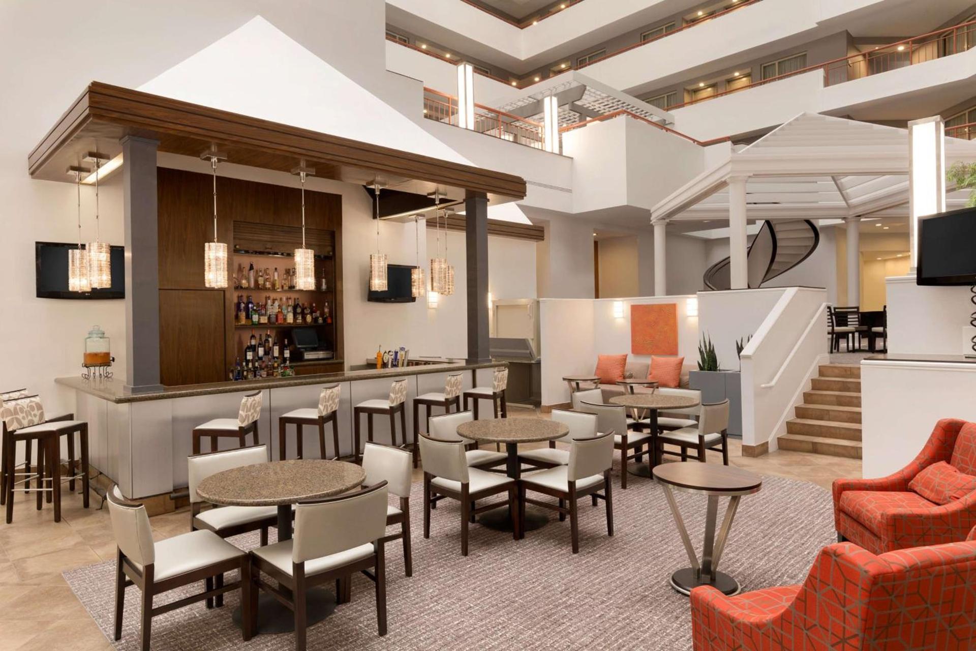 Embassy Suites by Hilton Baltimore at BWI Airport photo 48