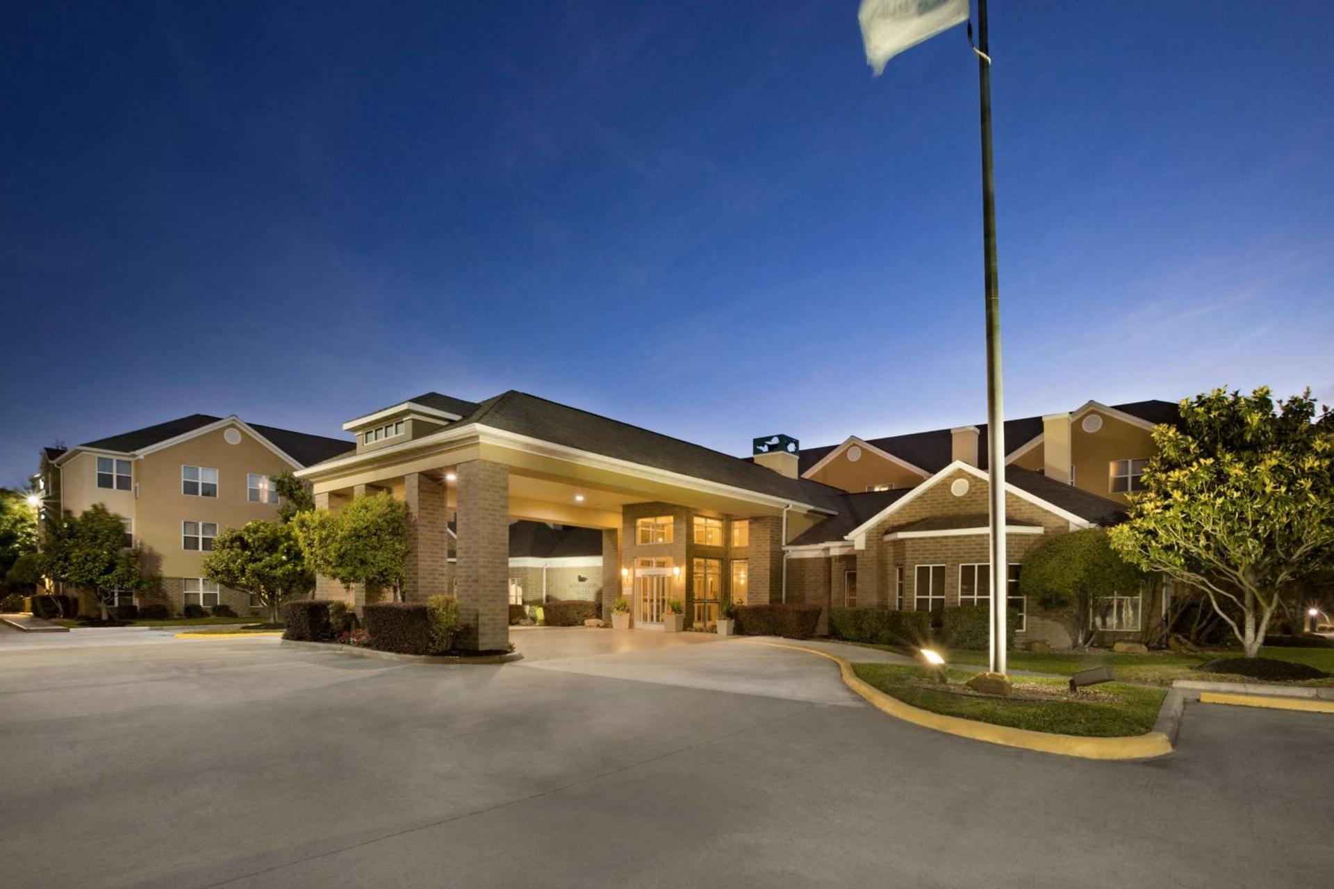 Homewood Suites by Hilton Houston-Willowbrook Mall photo 1