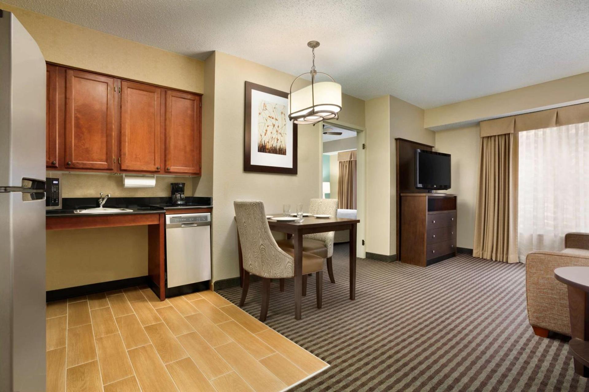Homewood Suites by Hilton Houston-Willowbrook Mall photo 20
