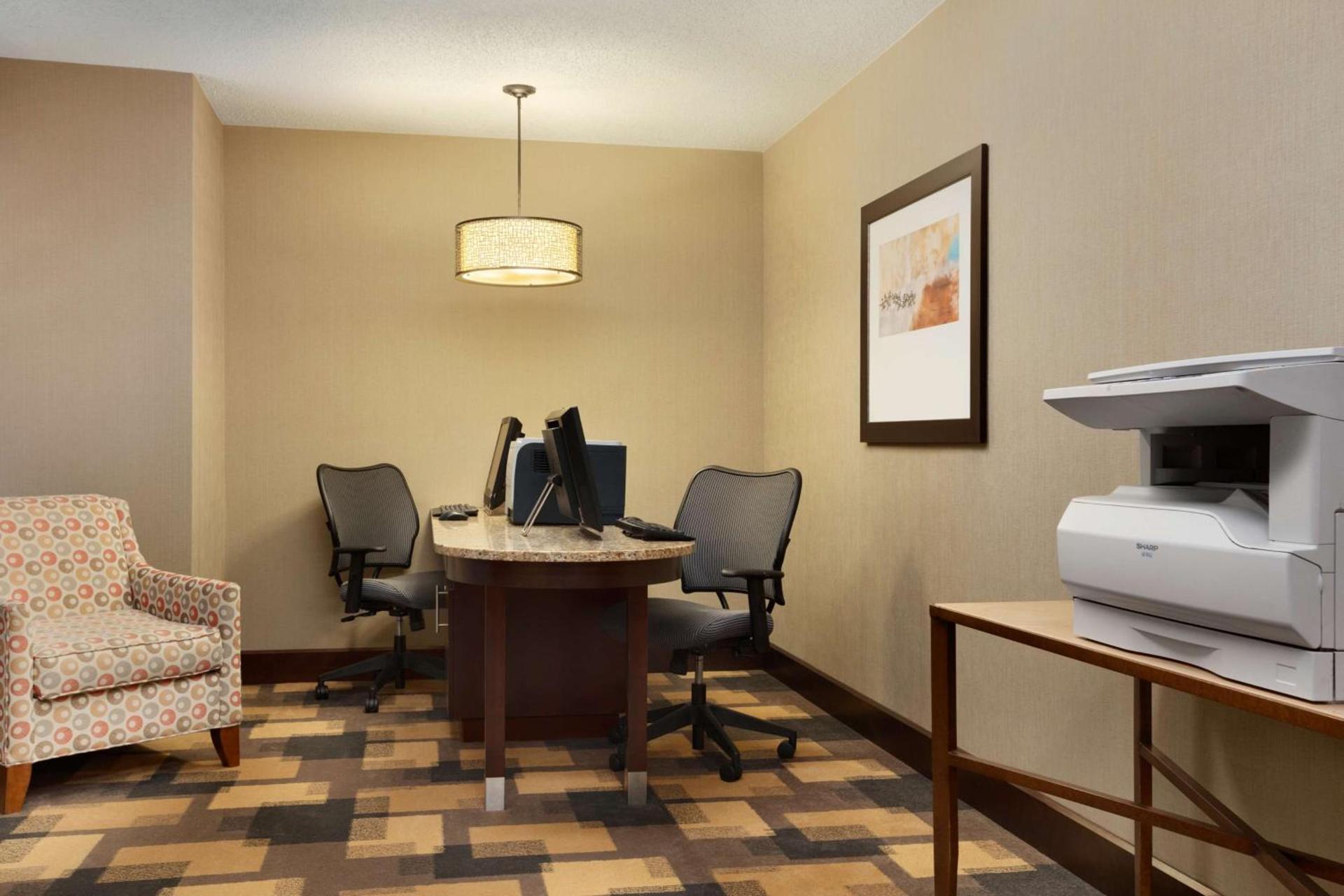Homewood Suites by Hilton Houston-Willowbrook Mall photo 25