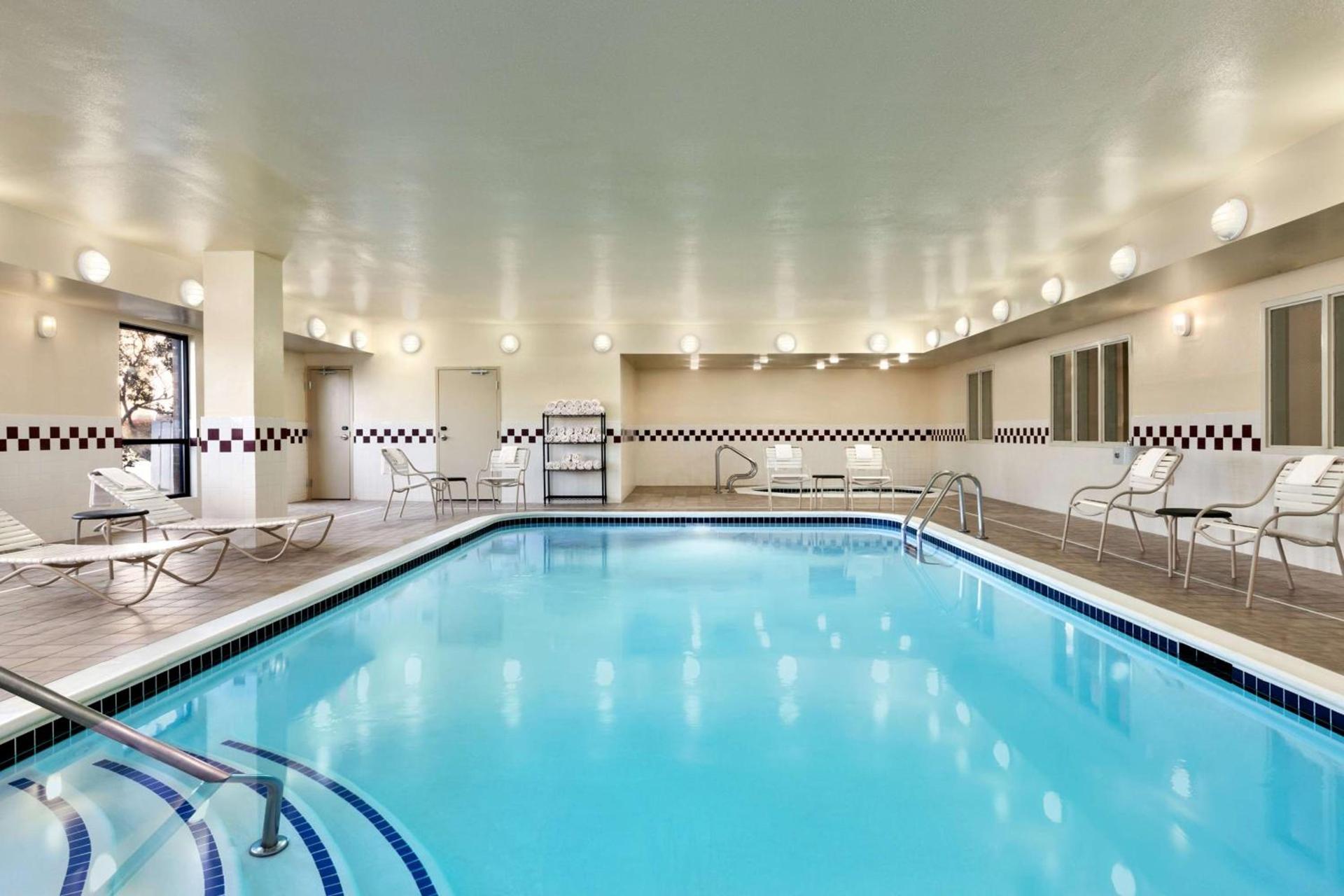 Hampton Inn Houston Willowbrook Mall photo 5