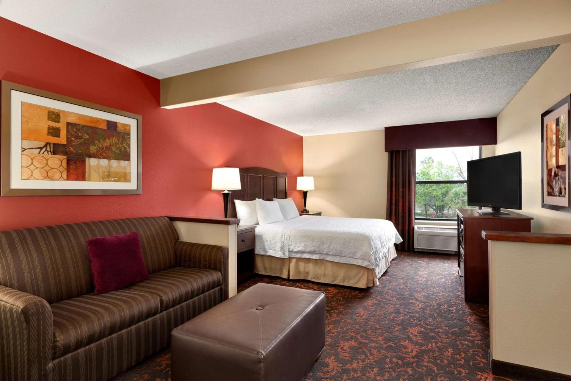 Hampton Inn Houston Willowbrook Mall photo 23