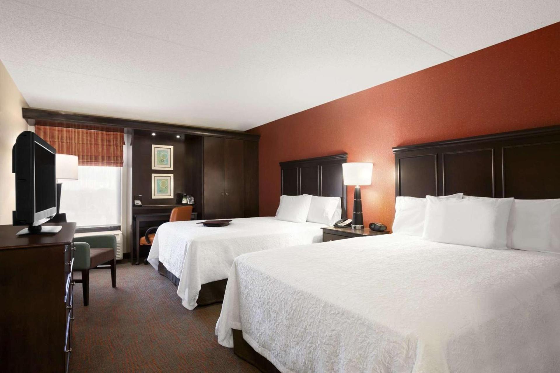 Hampton Inn Chicago-Midway Airport photo 17