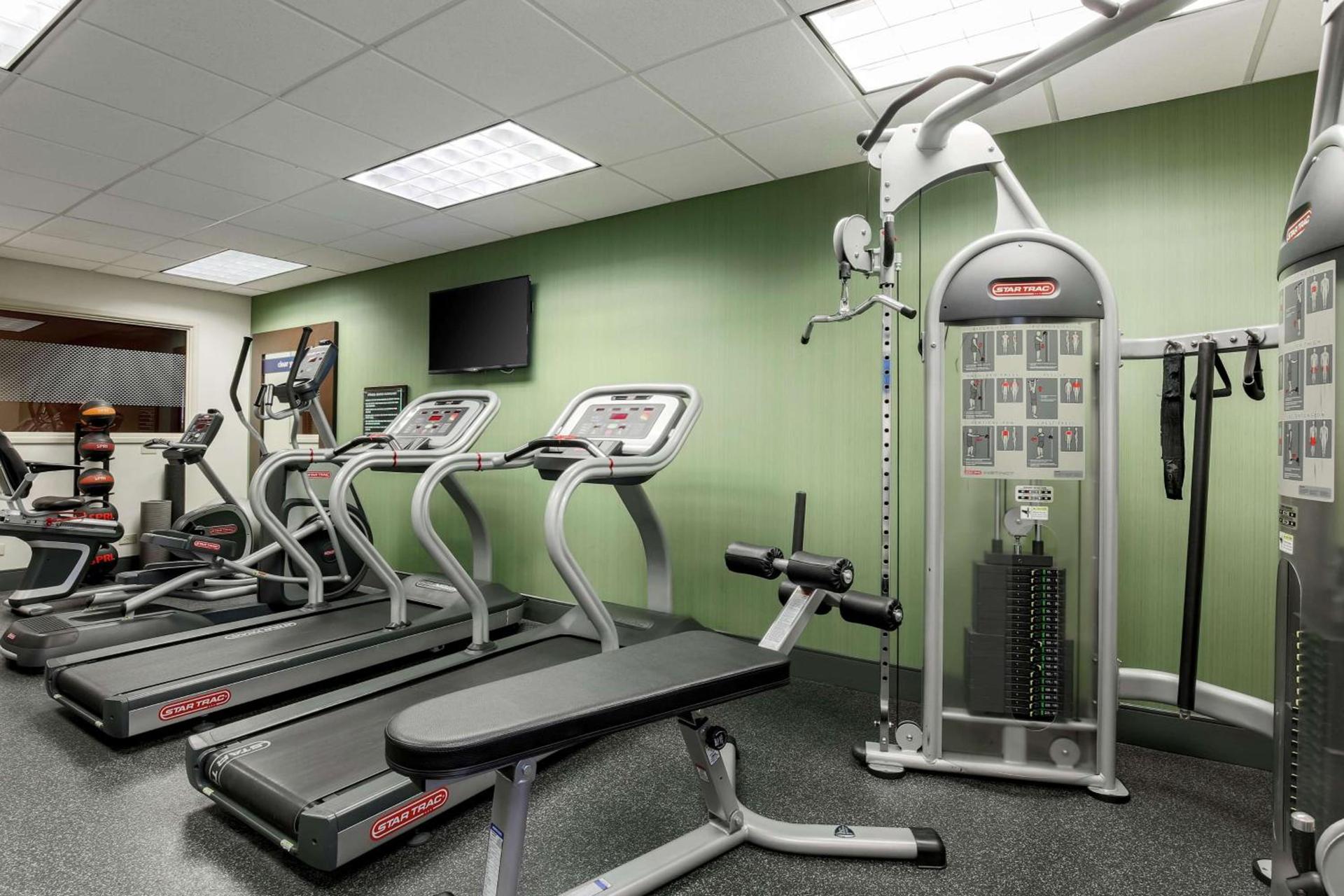 Hampton Inn Chicago-Midway Airport photo 8