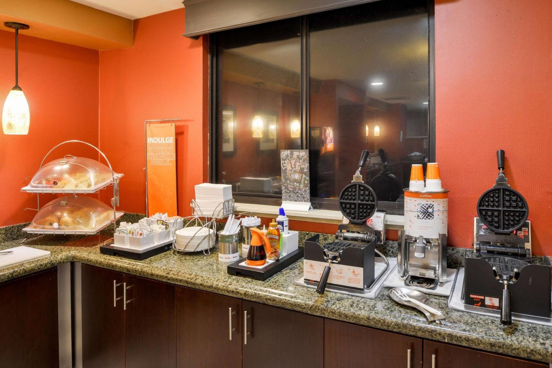 Hampton Inn & Suites San Francisco-Burlingame-Airport South photo 13