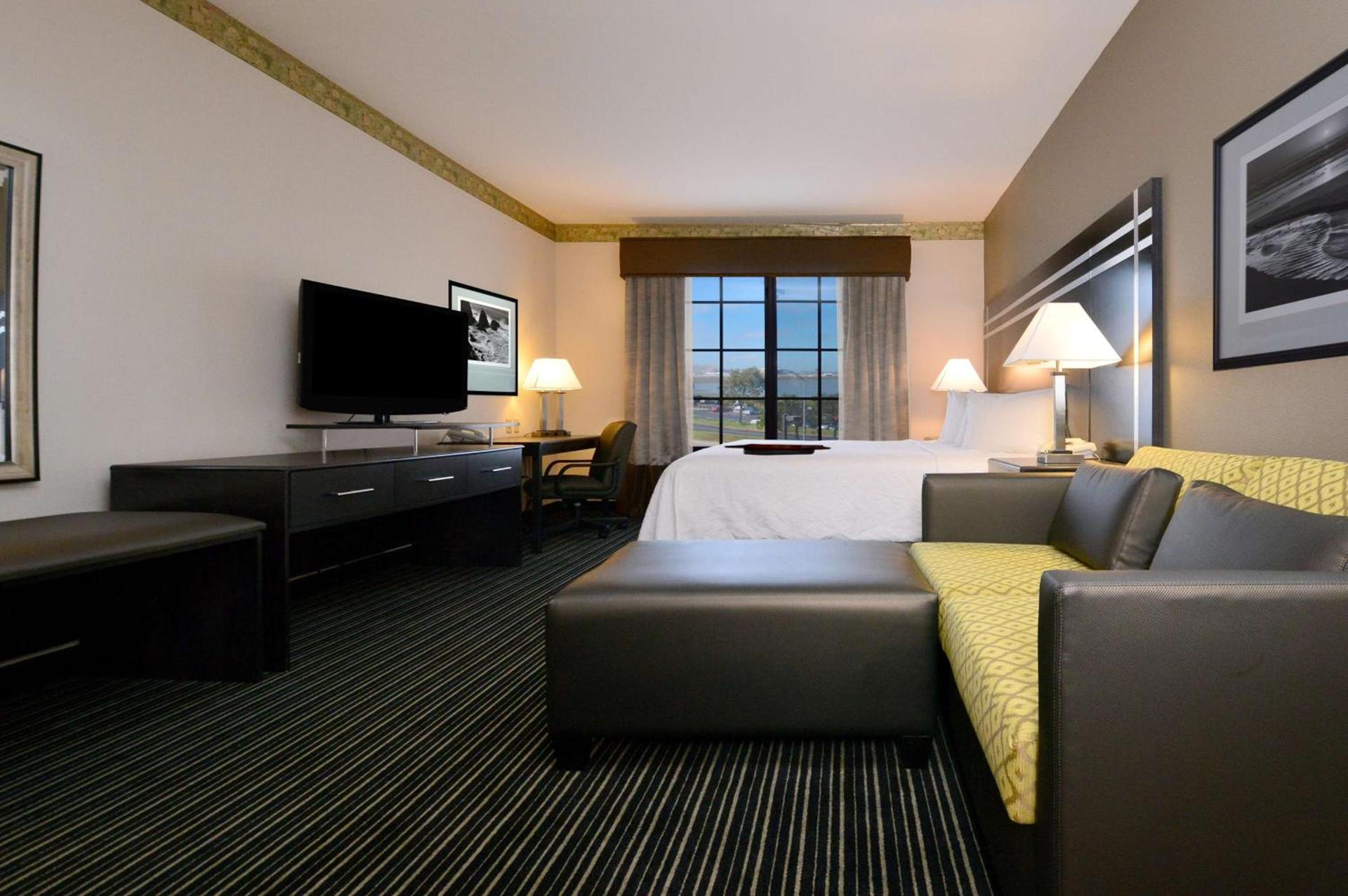 Hampton Inn & Suites San Francisco-Burlingame-Airport South photo 28