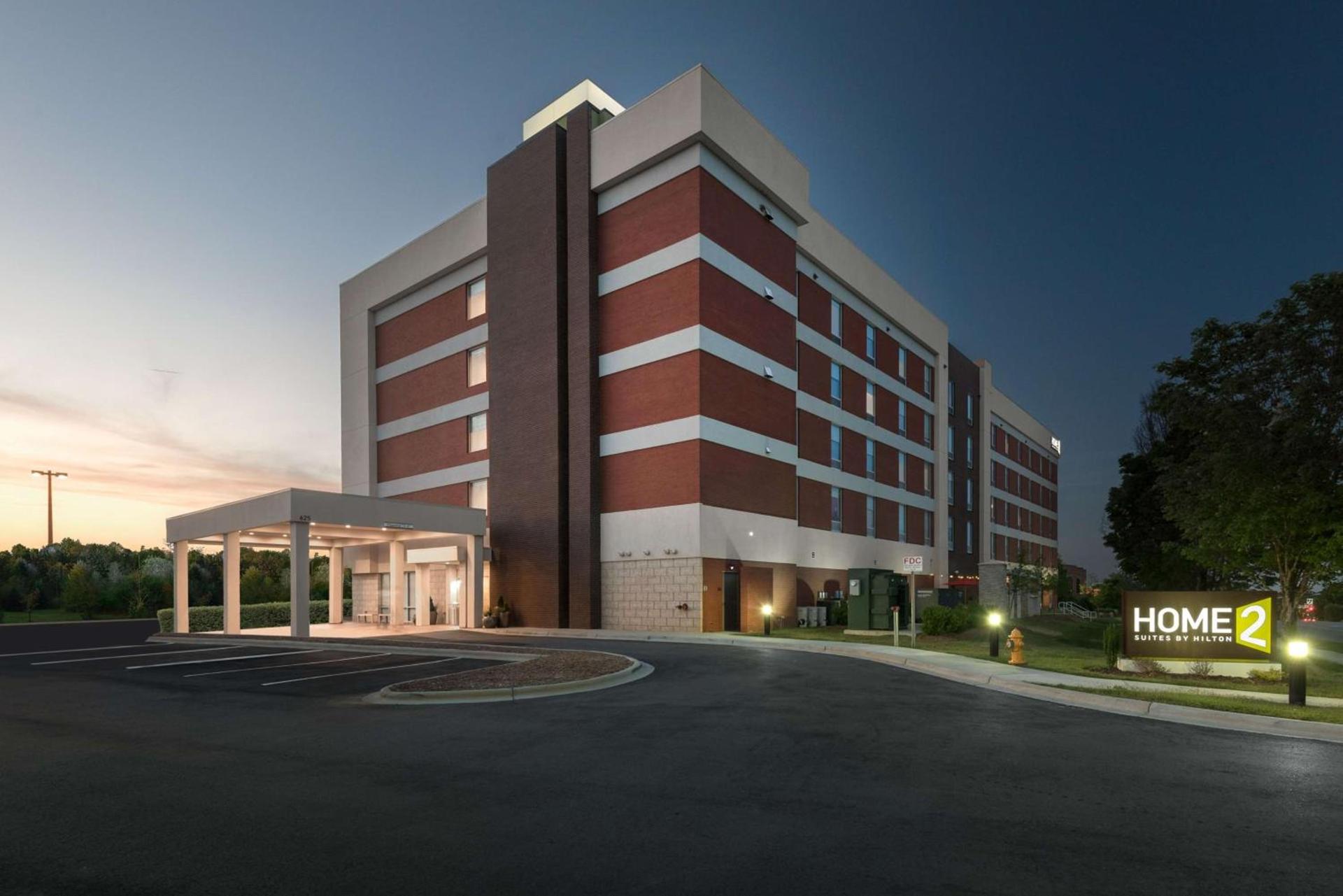 Home2 Suites by Hilton Charlotte University Research Park photo 1