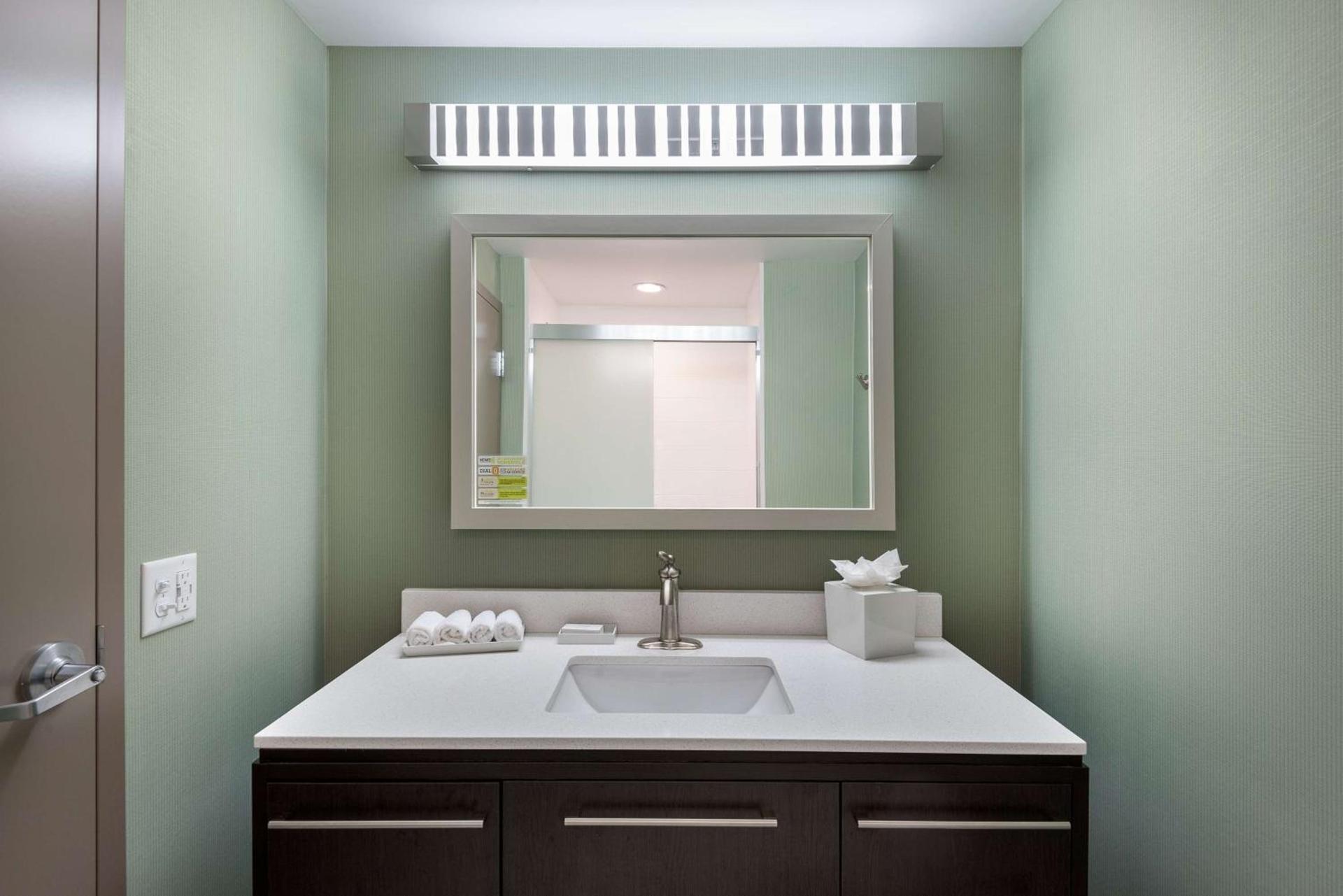 Home2 Suites by Hilton Charlotte University Research Park photo 21