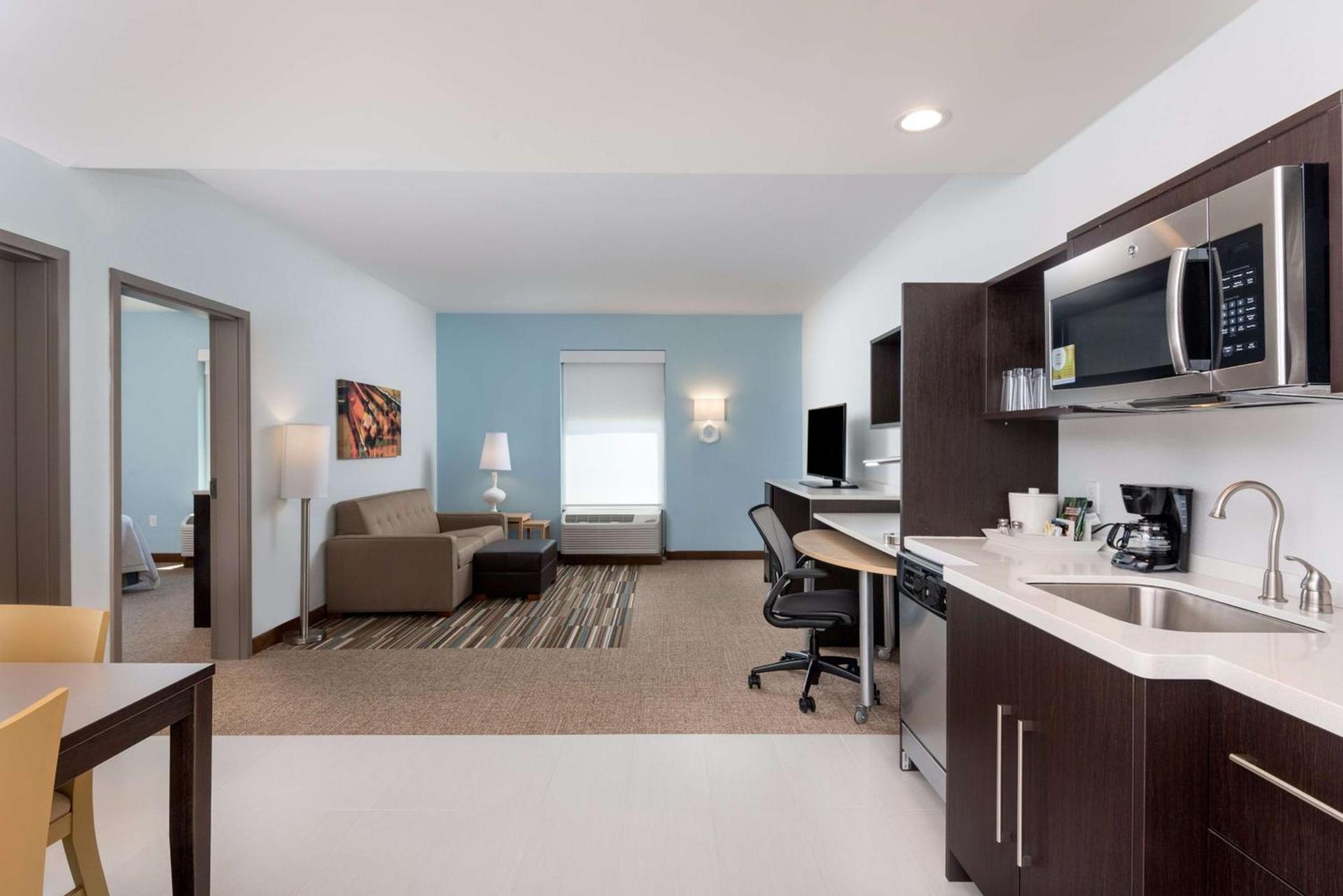 Home2 Suites by Hilton Charlotte University Research Park photo 23