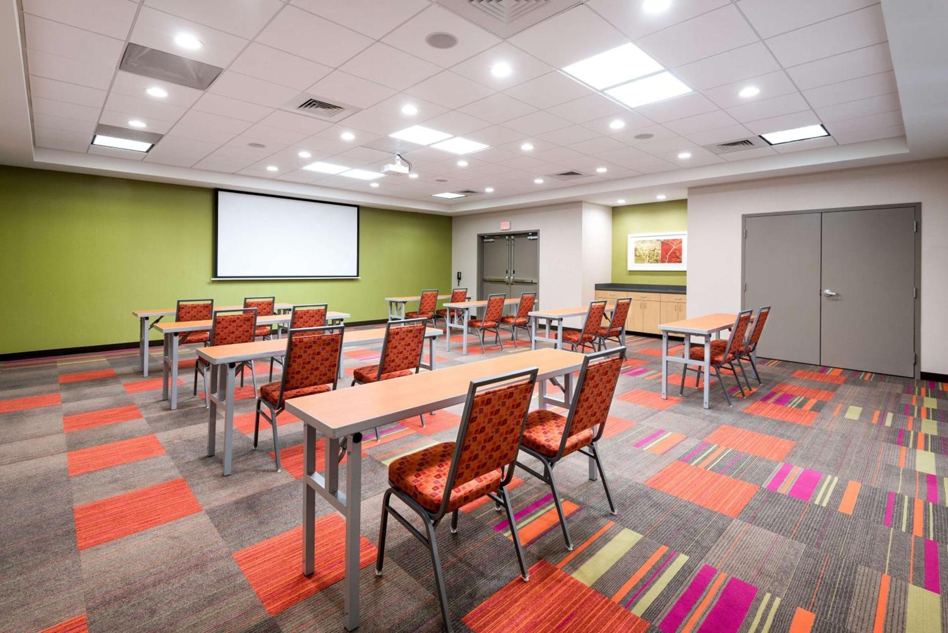 Home2 Suites by Hilton Charlotte University Research Park photo 31