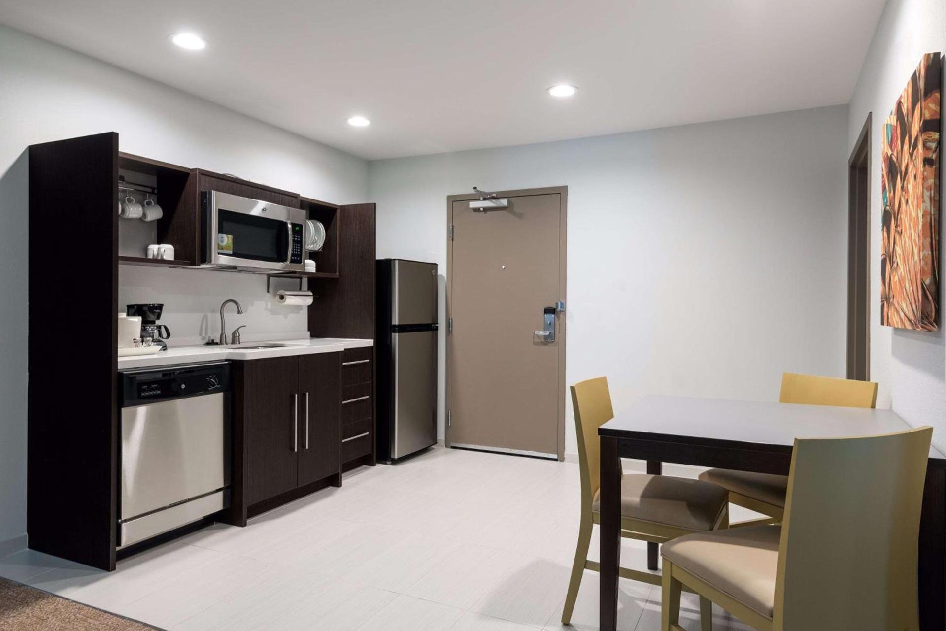 Home2 Suites by Hilton Charlotte University Research Park photo 36
