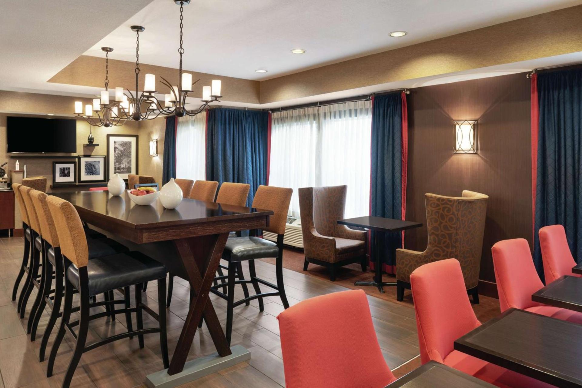 Hampton Inn Chicago-Tinley Park photo 7