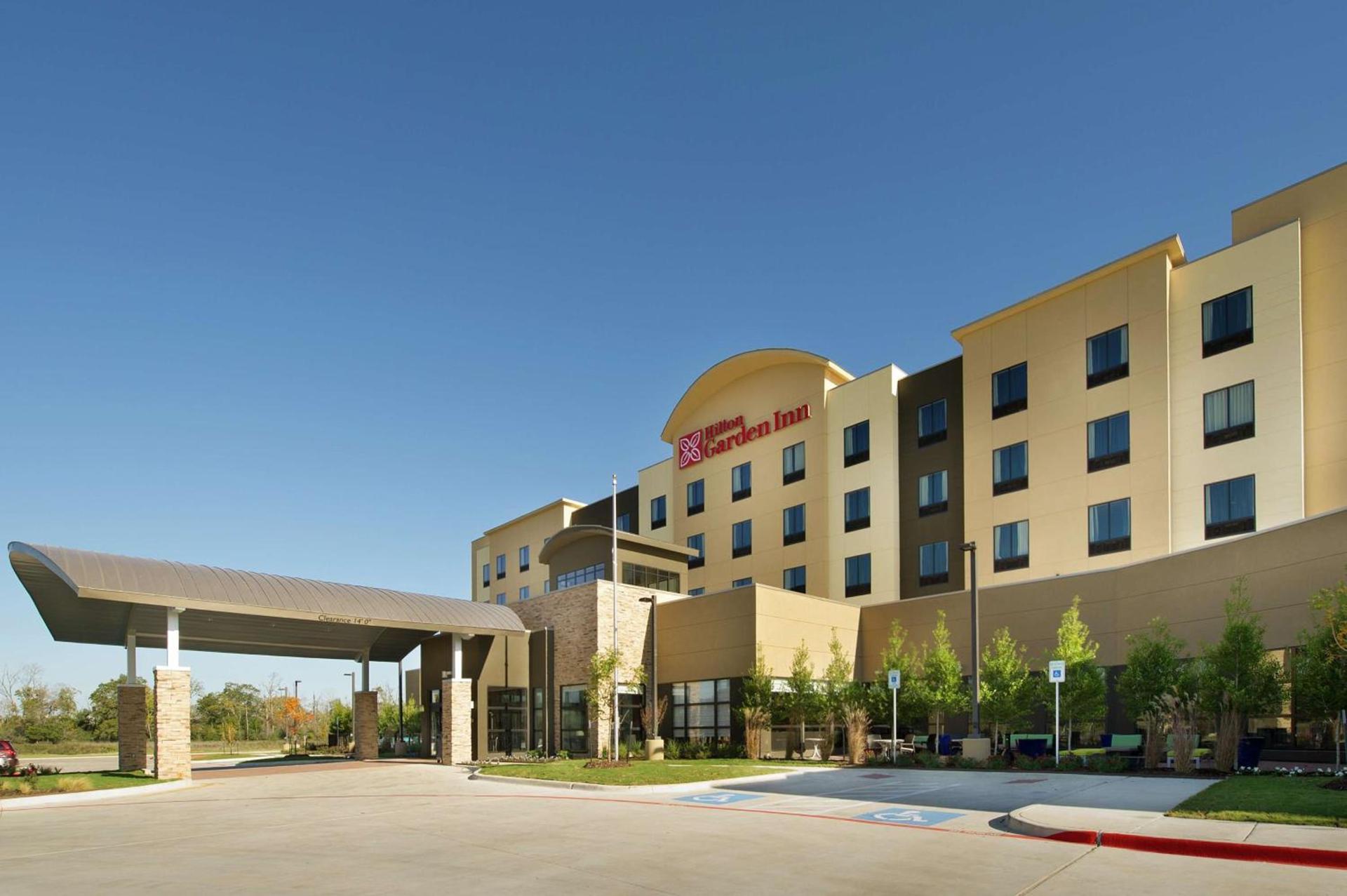 Hilton Garden Inn College Station photo 3