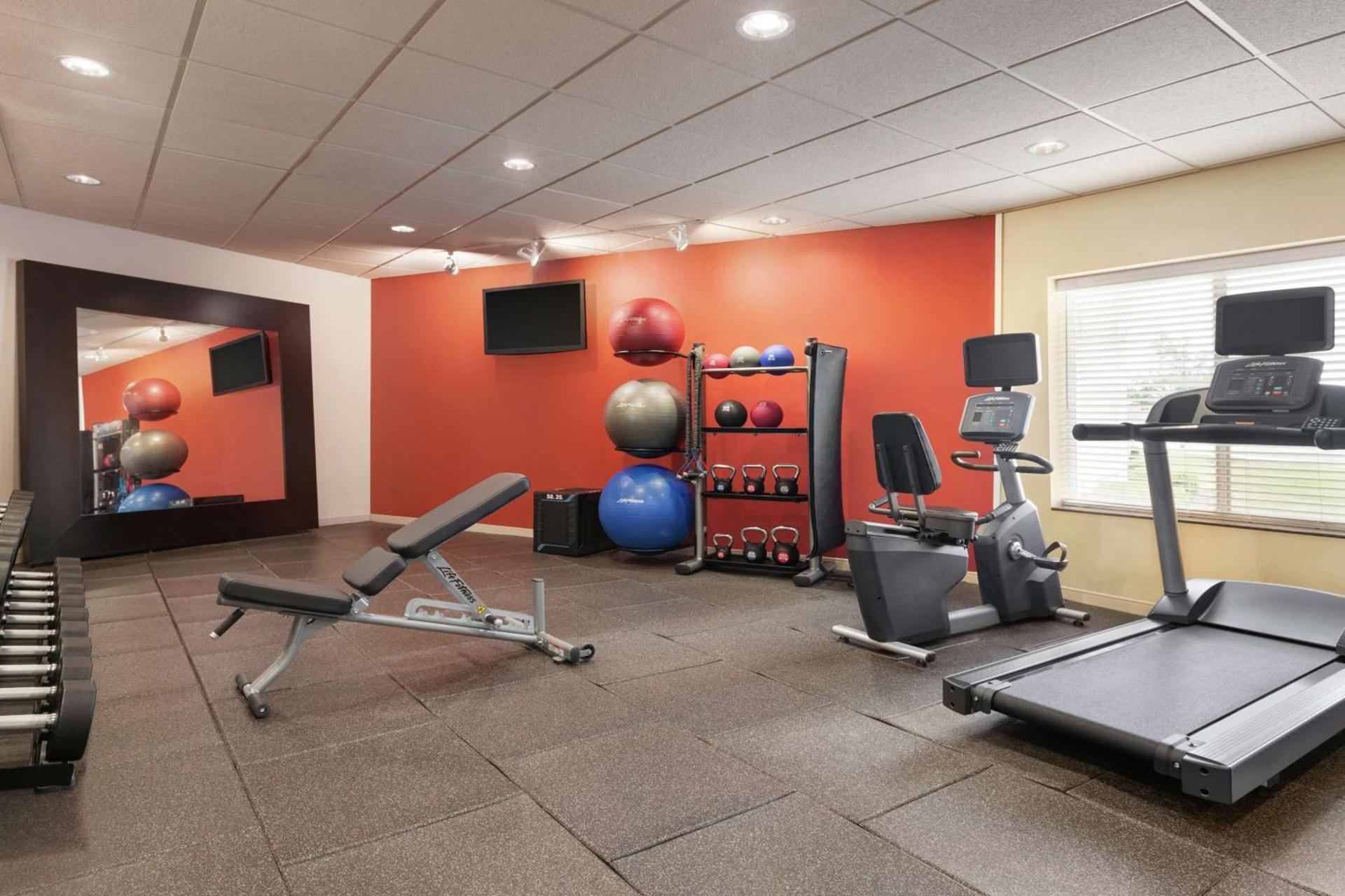Homewood Suites by Hilton Allentown-West/Fogelsville photo 13