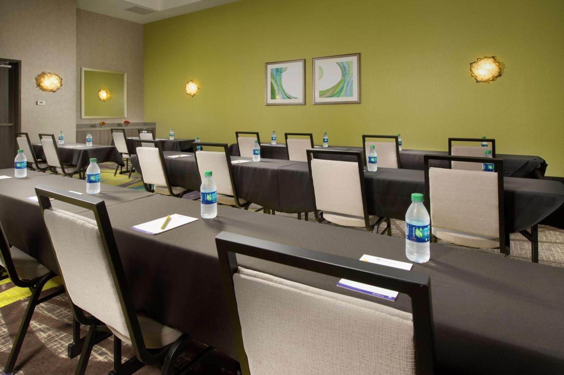 Hilton Garden Inn College Station photo 28