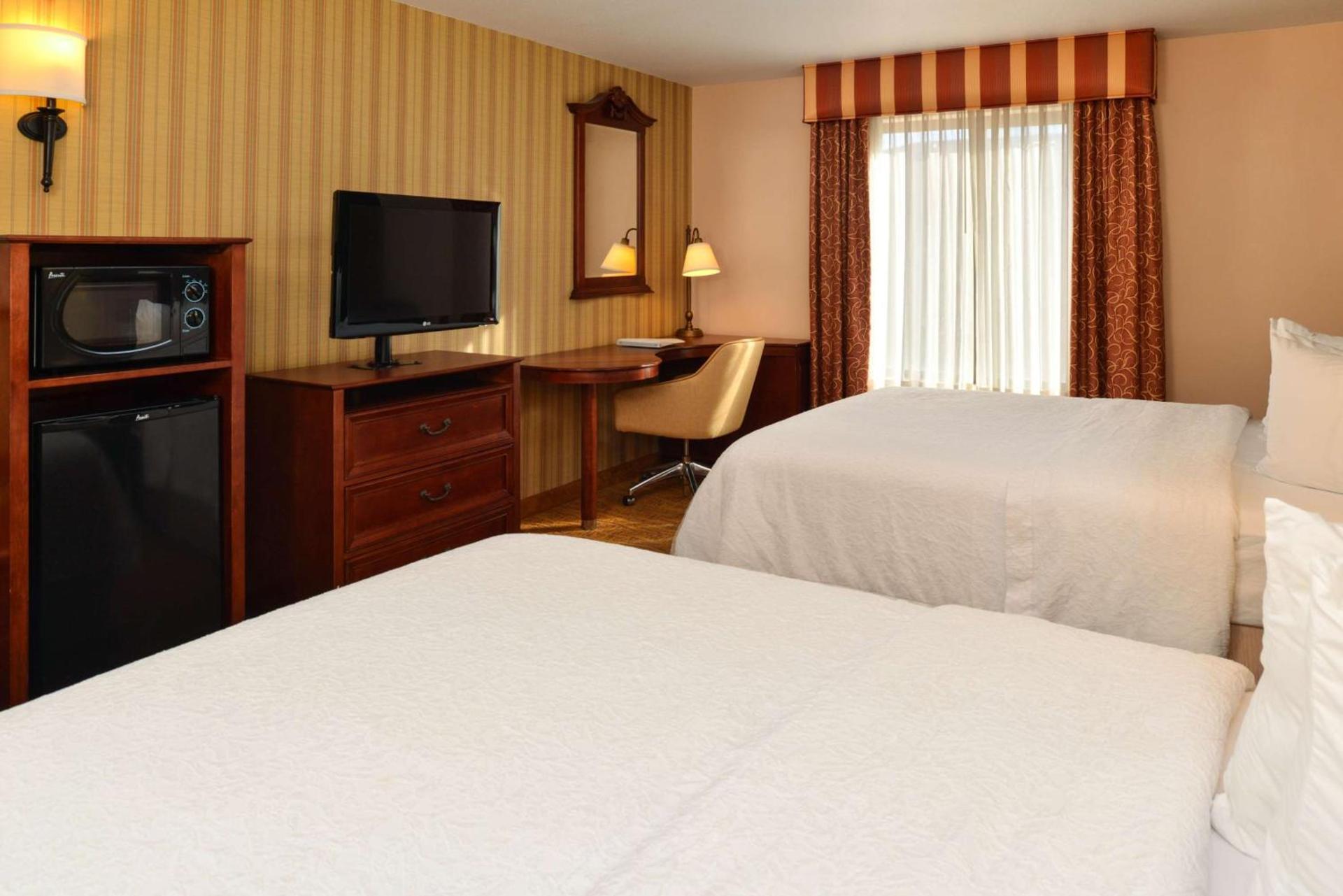 Hampton Inn & Suites - Coors Road photo 22