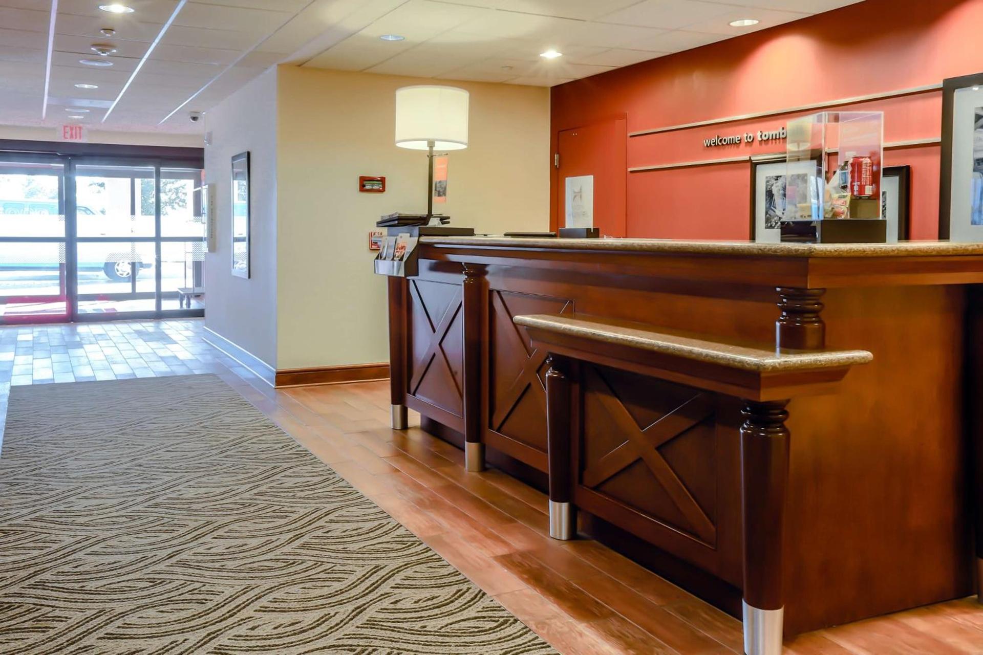 Hampton Inn & Suites by Hilton Tomball Houston NW photo 4