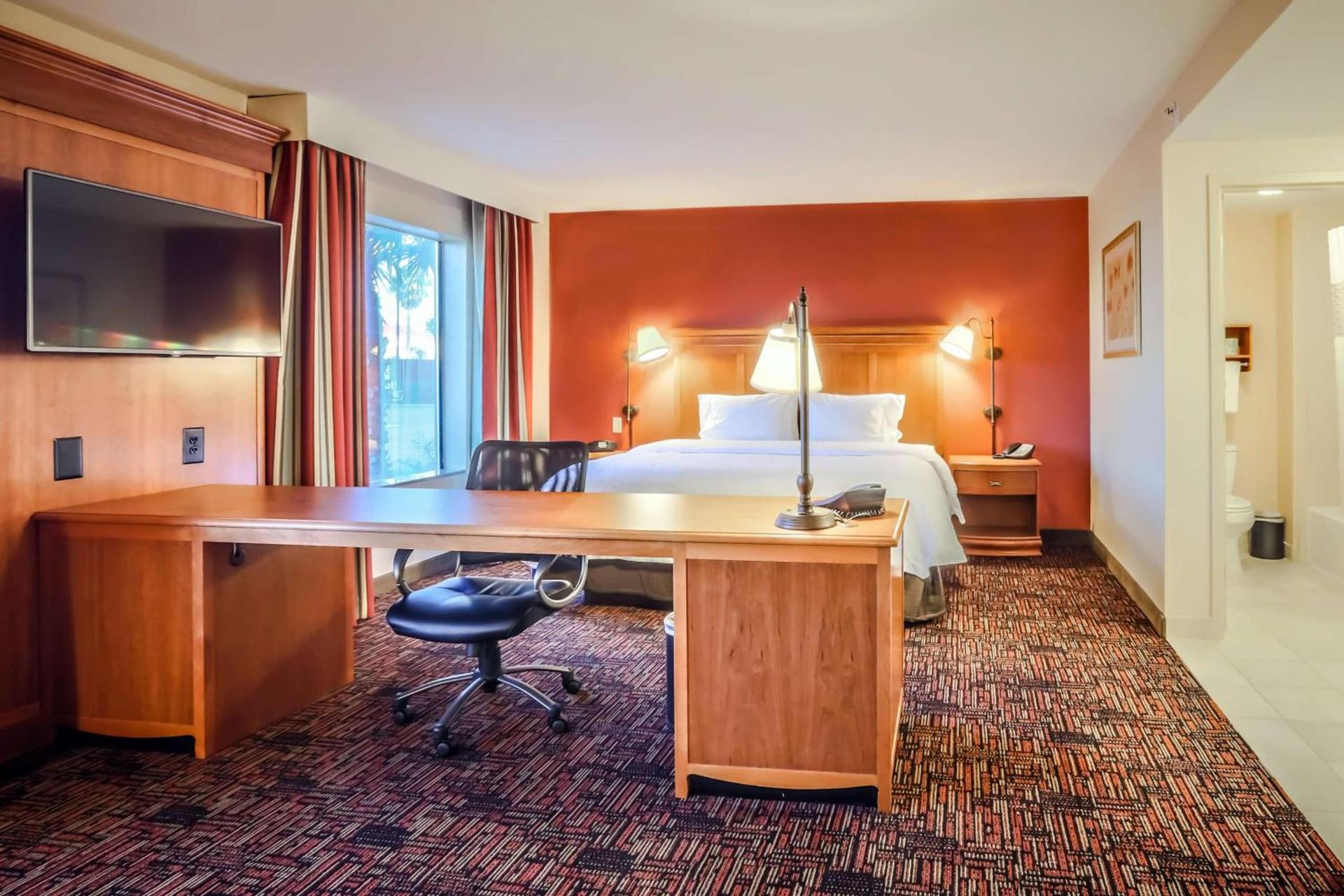 Hampton Inn & Suites by Hilton Tomball Houston NW photo 36