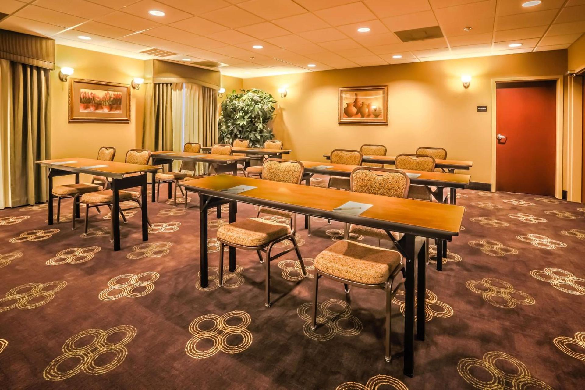 Hampton Inn & Suites by Hilton Tomball Houston NW photo 46