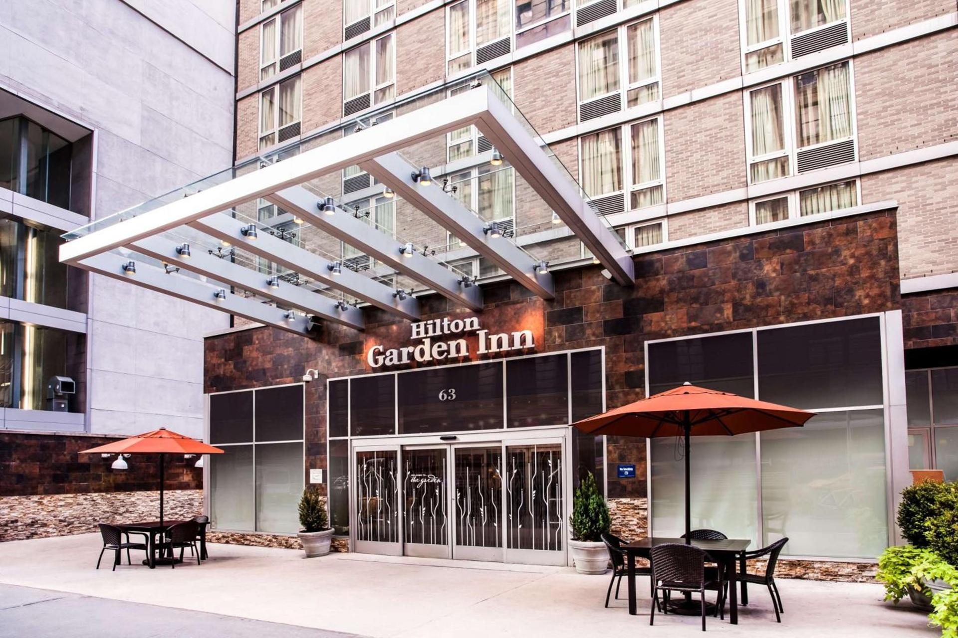 Hilton Garden Inn West 35th Street photo 1