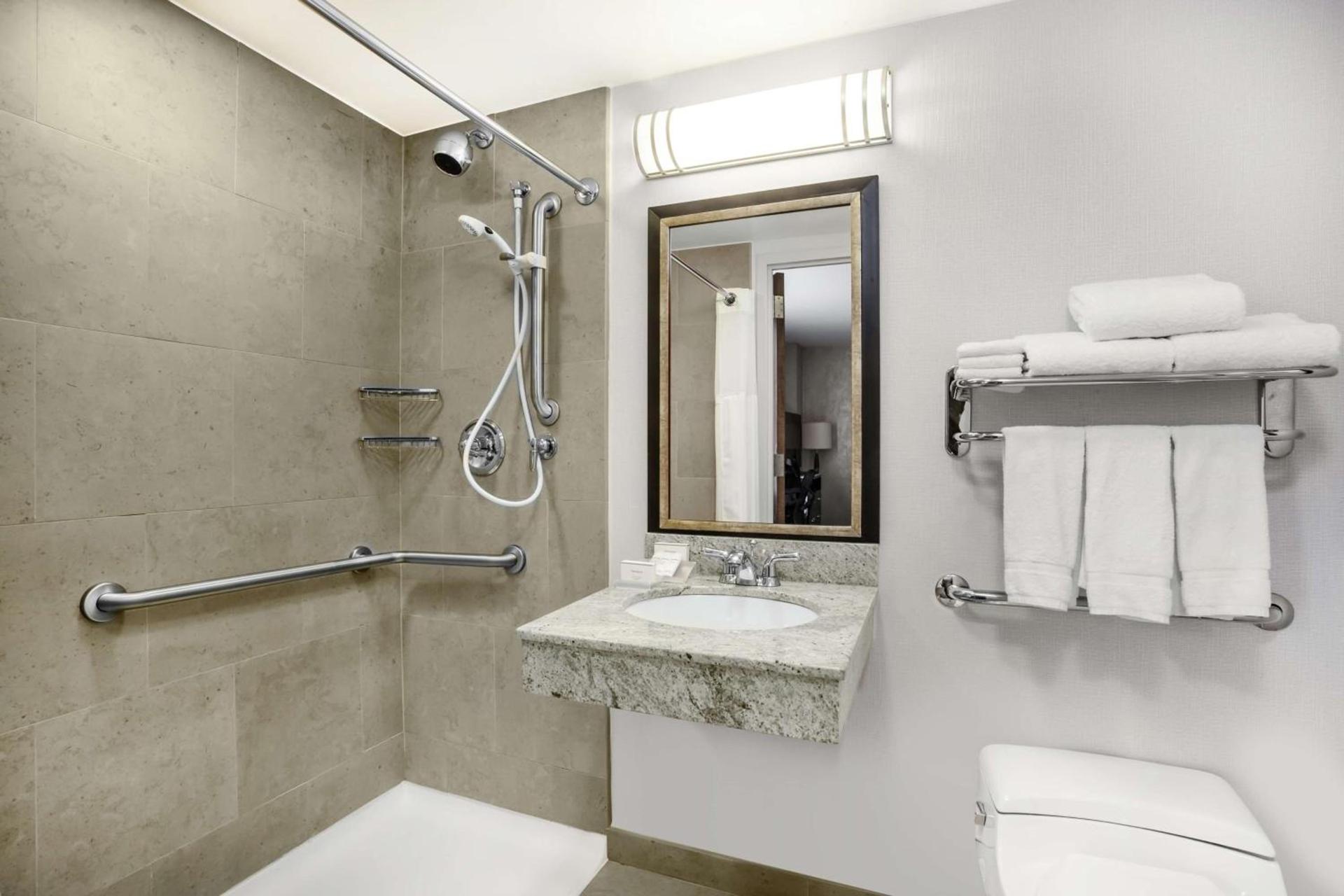 Hilton Garden Inn West 35th Street photo 26